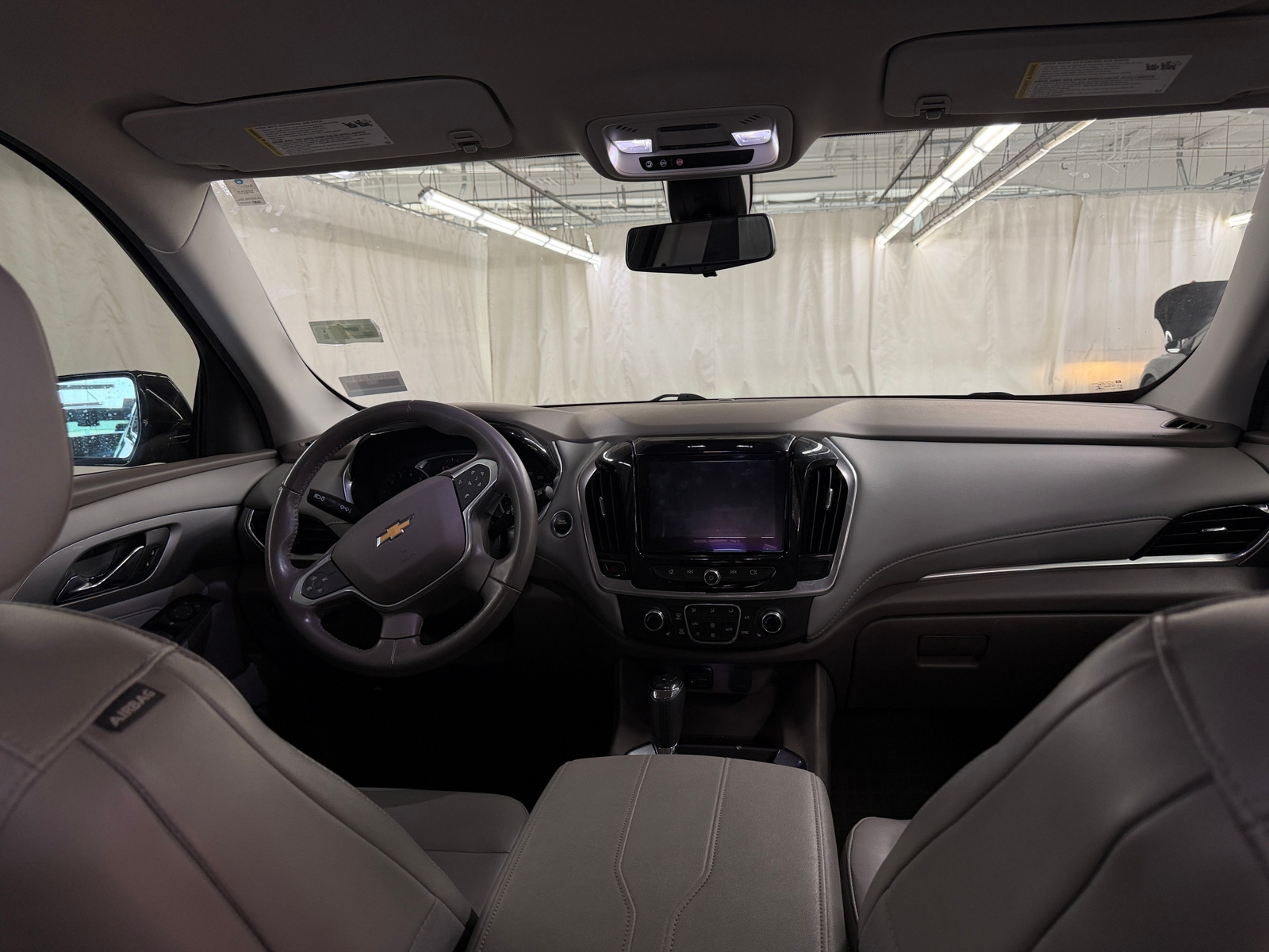 Thumbnail: 2020 Chevrolet Traverse - 2