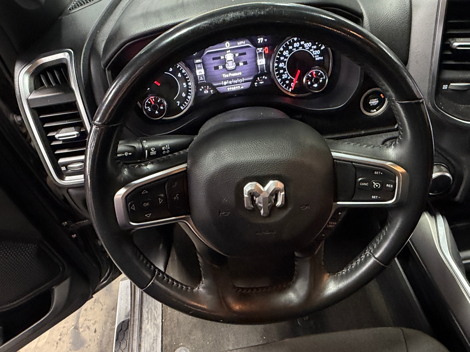 Thumbnail: 2024 RAM 1500 - 5