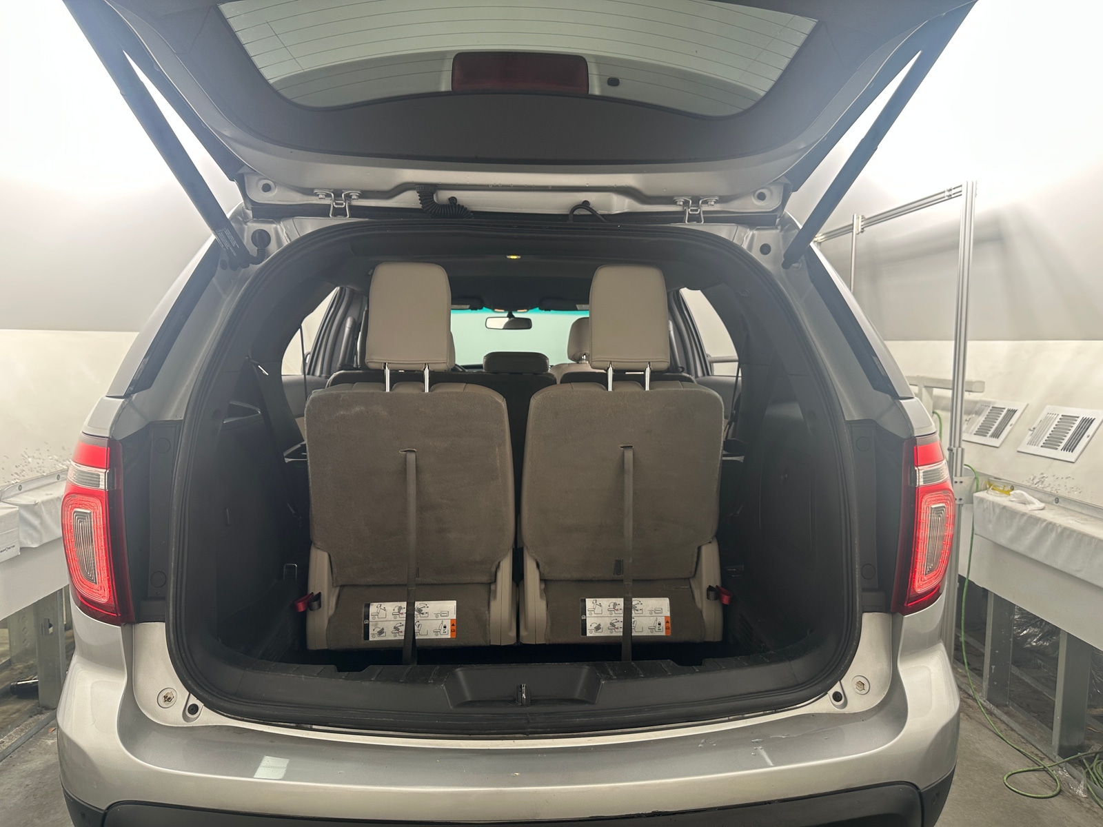 Thumbnail: 2015 Ford Explorer - 6