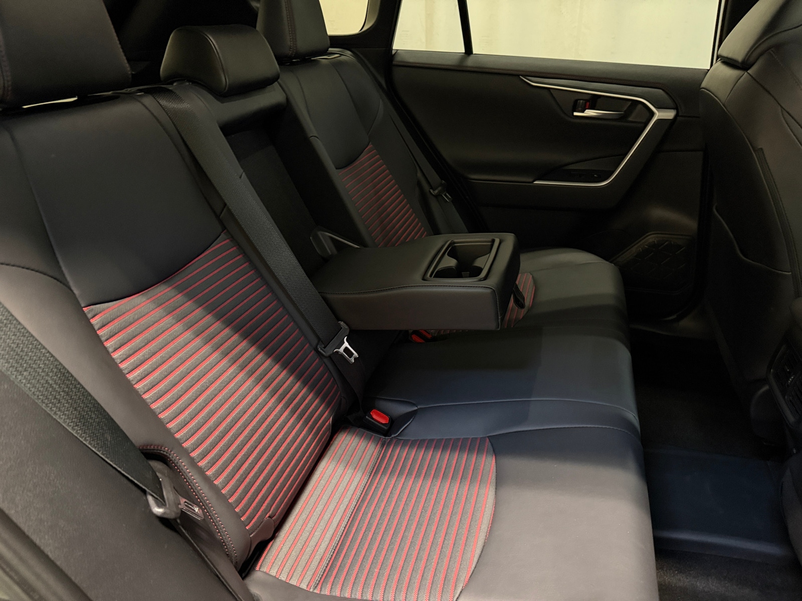 Thumbnail: 2024 Toyota RAV4 - 5