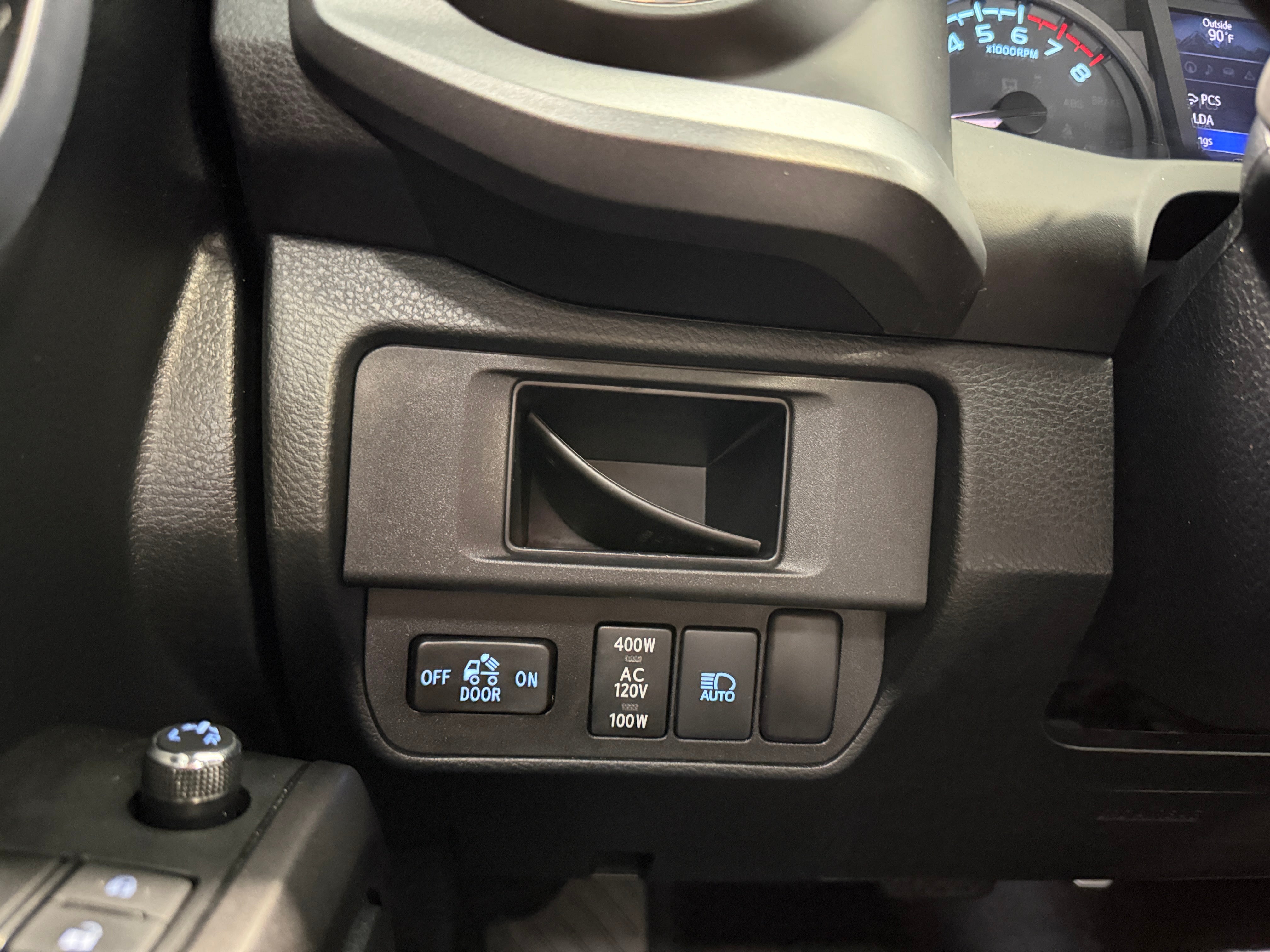 2018 Toyota Tacoma TRD Sport - Photo 12