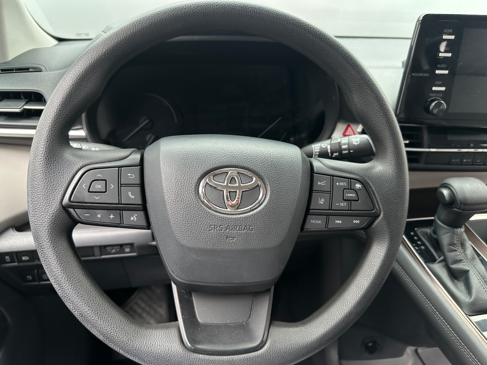 Thumbnail: 2022 Toyota Sienna - 5