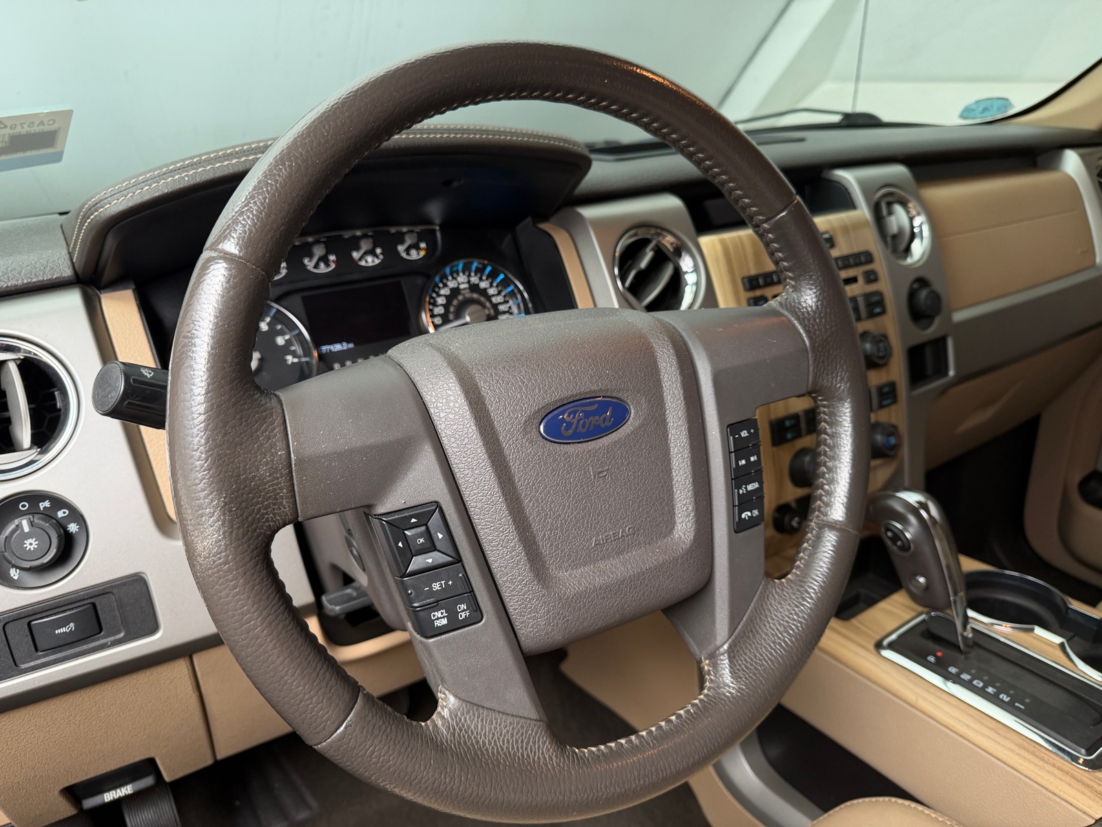 Thumbnail: 2011 Ford Econoline - 4