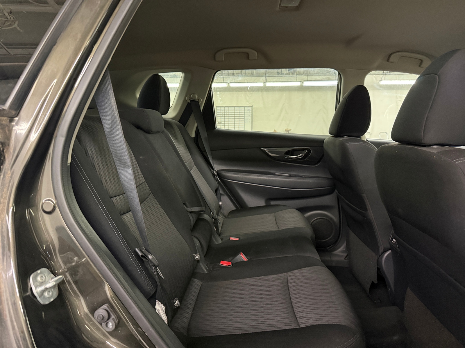 Thumbnail: 2017 Nissan Rogue - 6