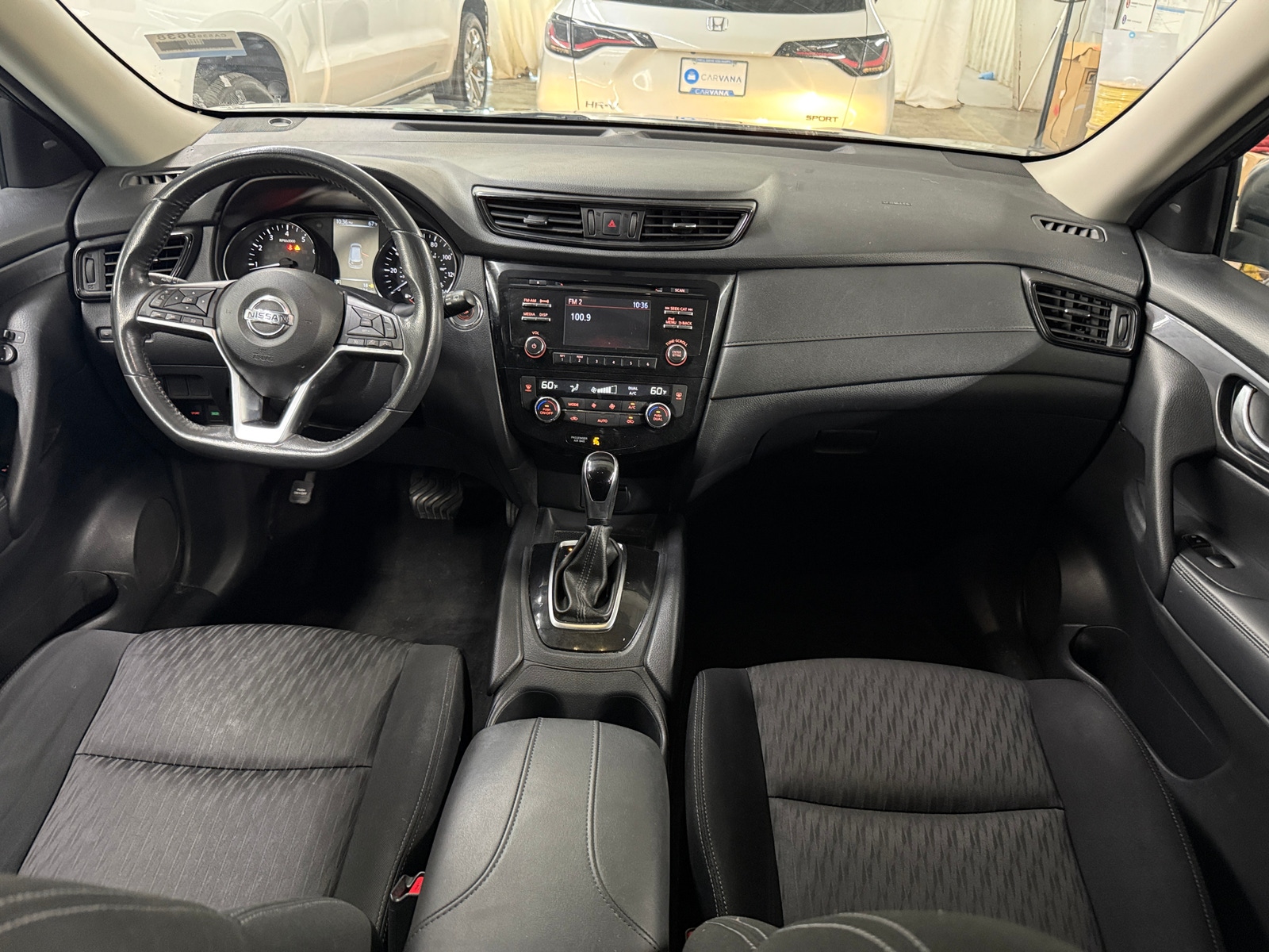 Thumbnail: 2017 Nissan Rogue - 3