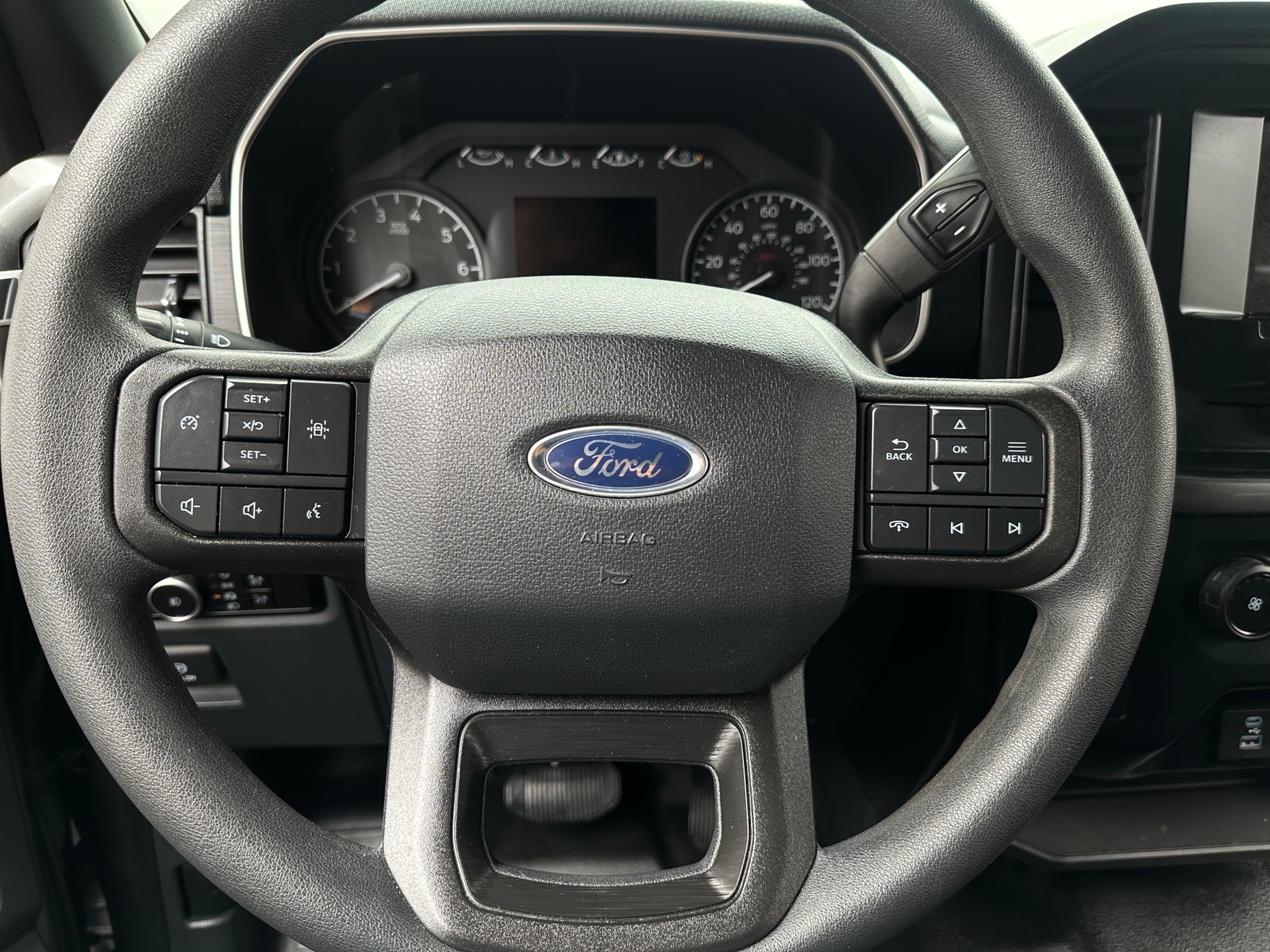 Thumbnail: 2023 Ford Econoline - 5