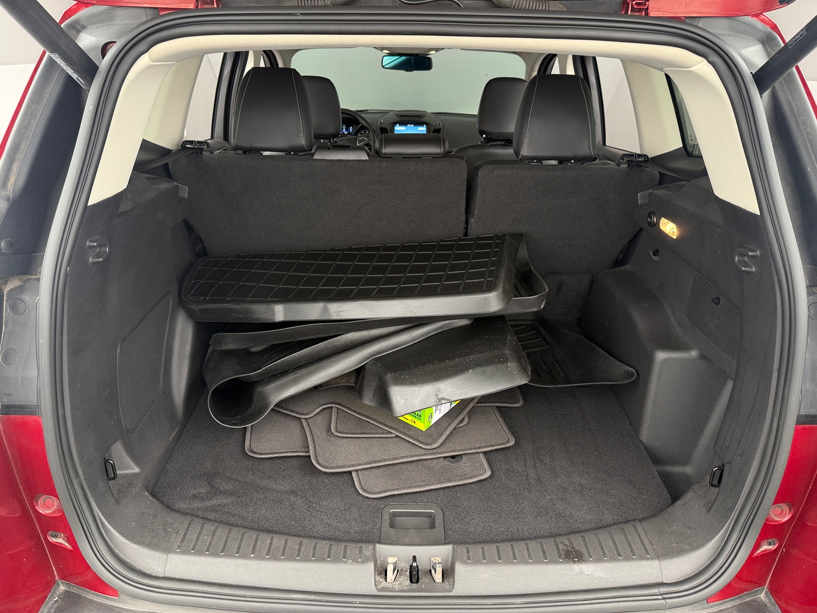 Thumbnail: 2018 Ford Escape - 6