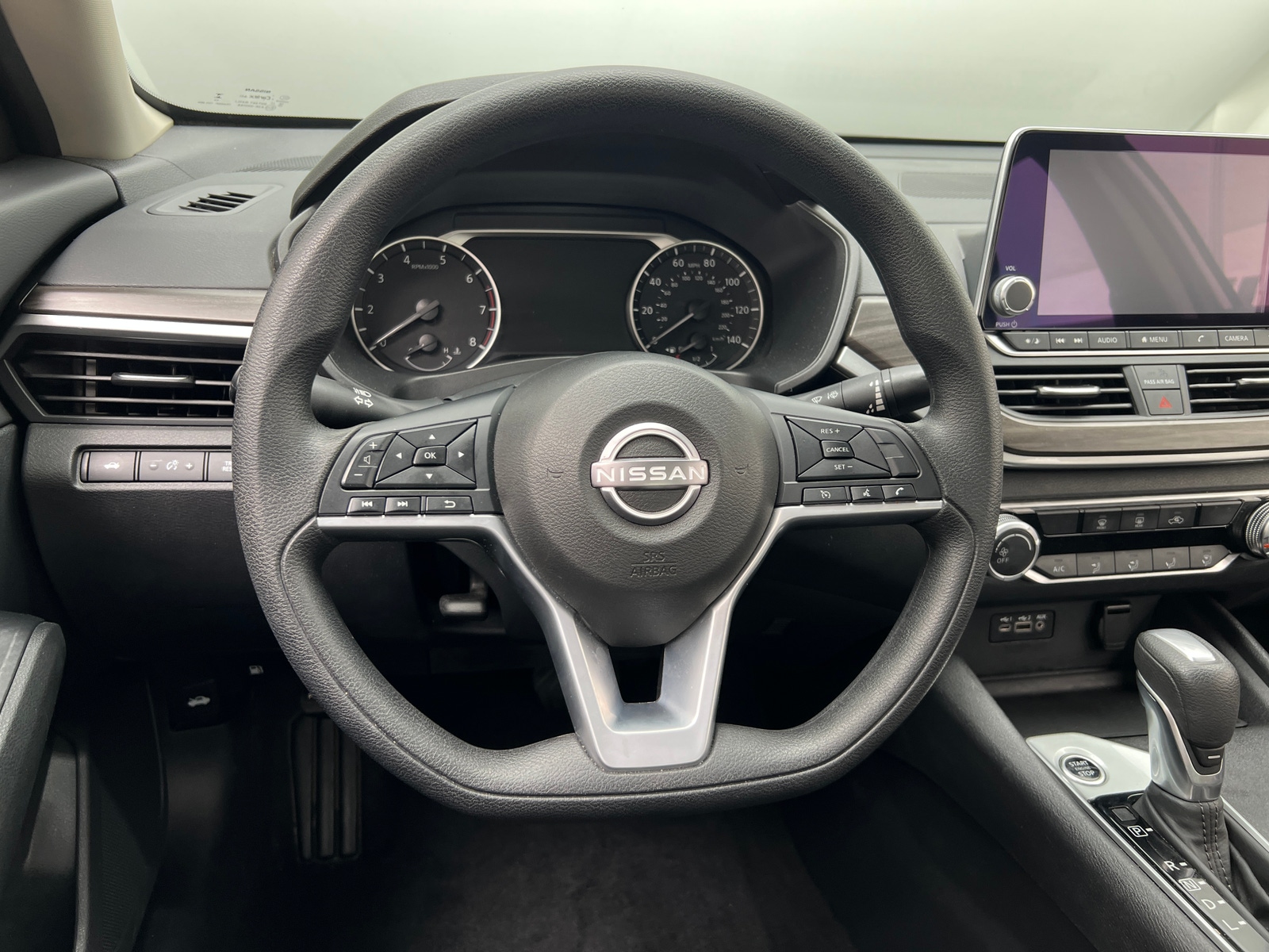 Thumbnail: 2025 Nissan Altima - 5