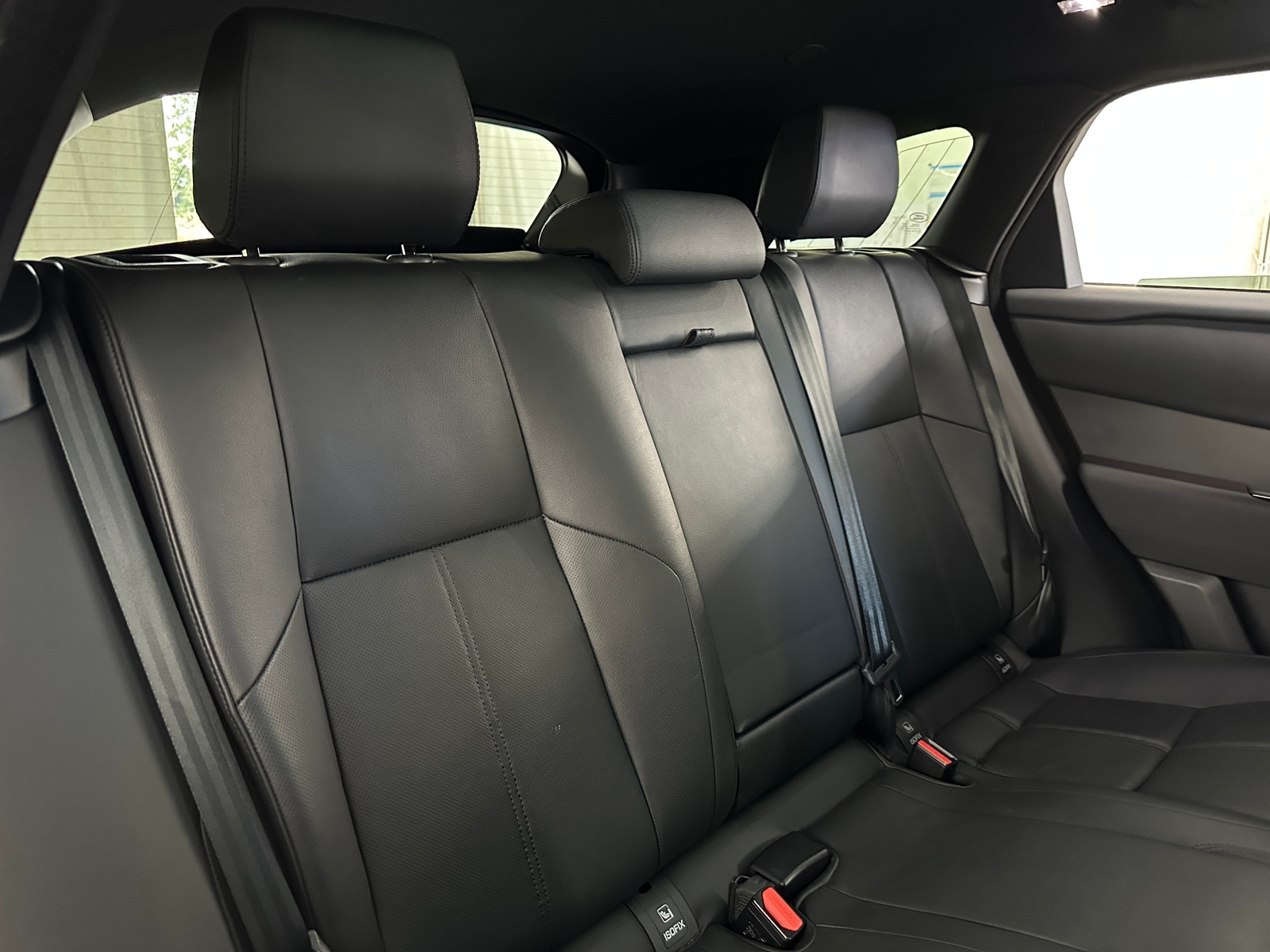 Thumbnail: 2025 Land Rover Range Rover Velar - 5