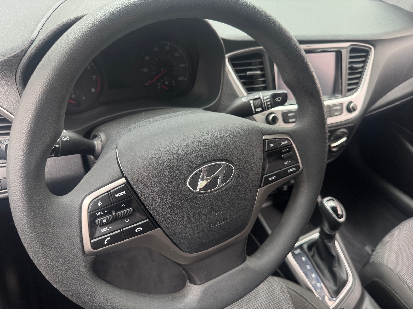 Thumbnail: 2022 Hyundai Accent - 5