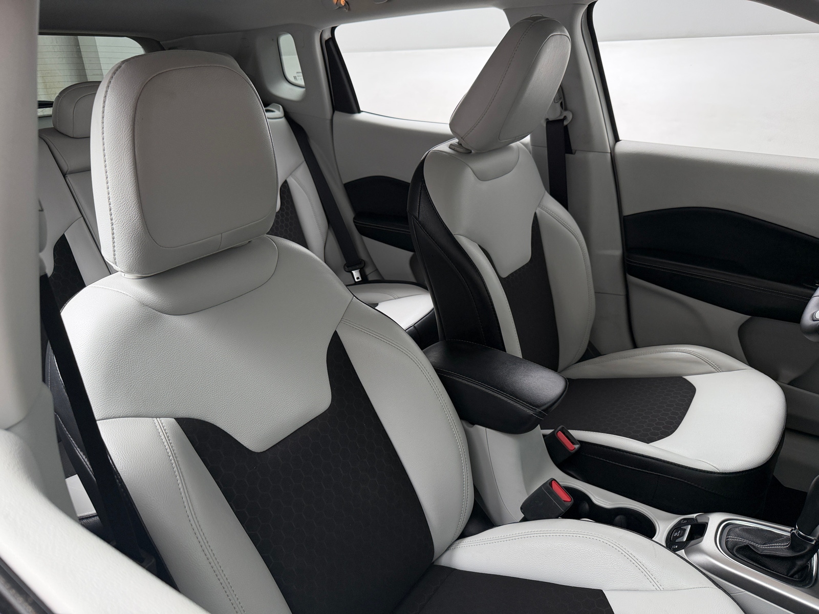 Thumbnail: 2021 Jeep Compass - 2