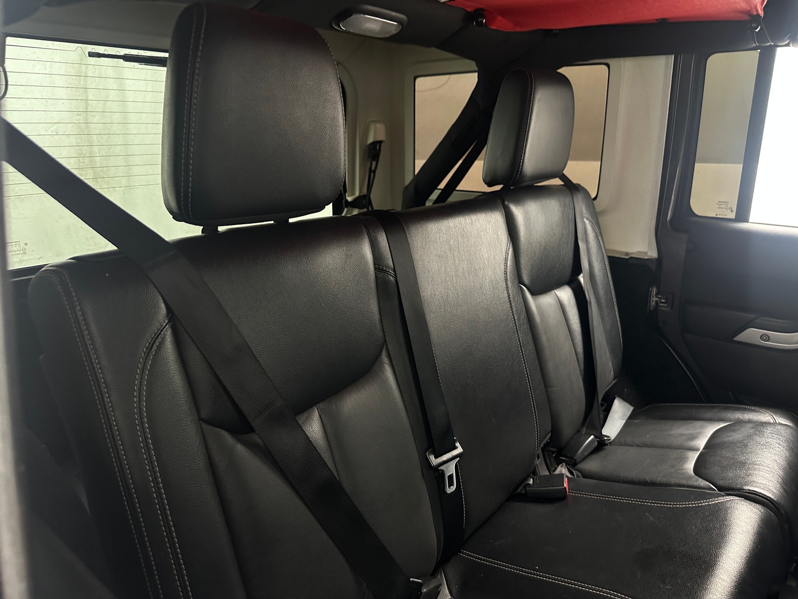 Thumbnail: 2016 Jeep Wrangler - 5