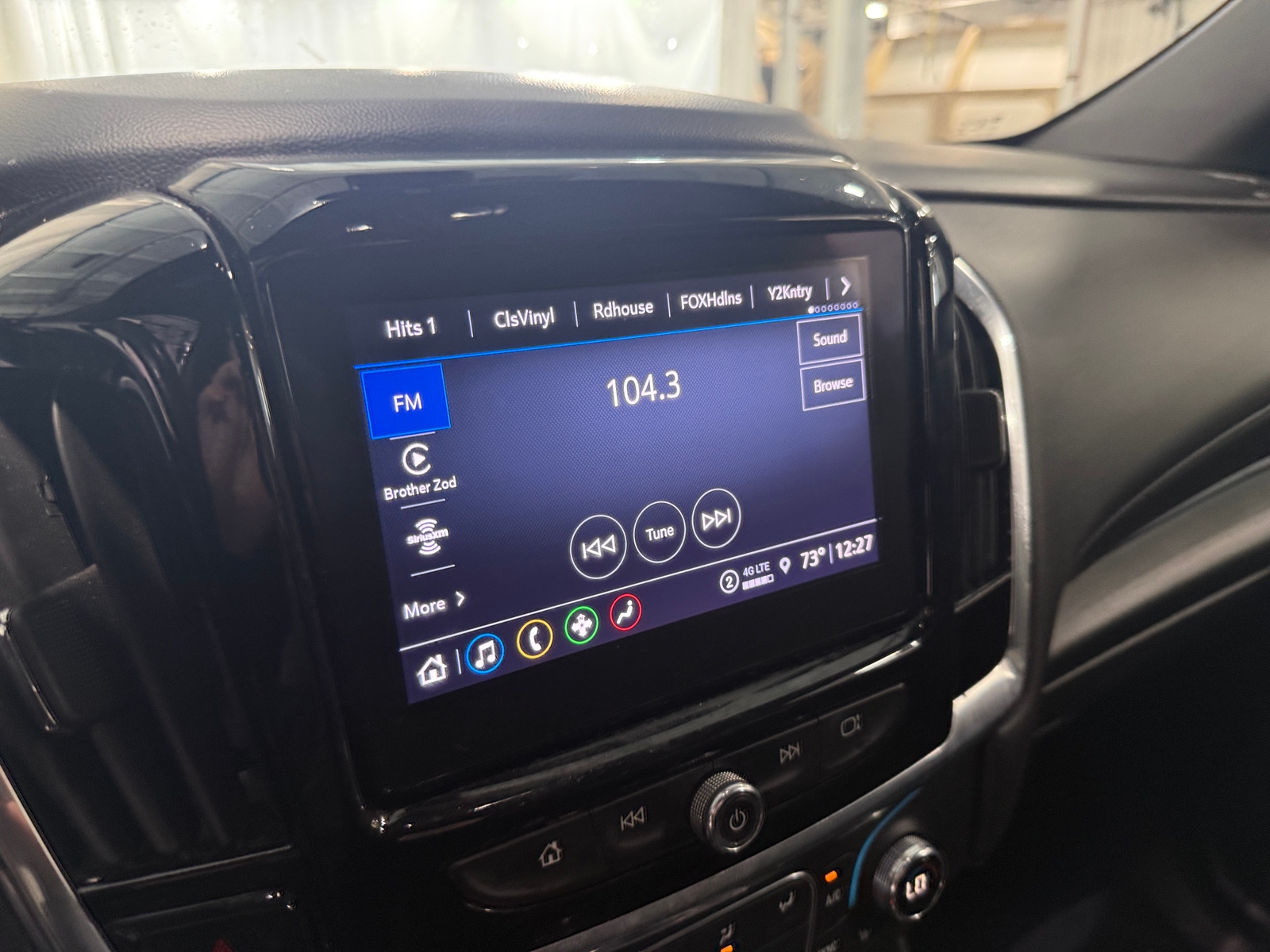 Thumbnail: 2022 Chevrolet Traverse - 4