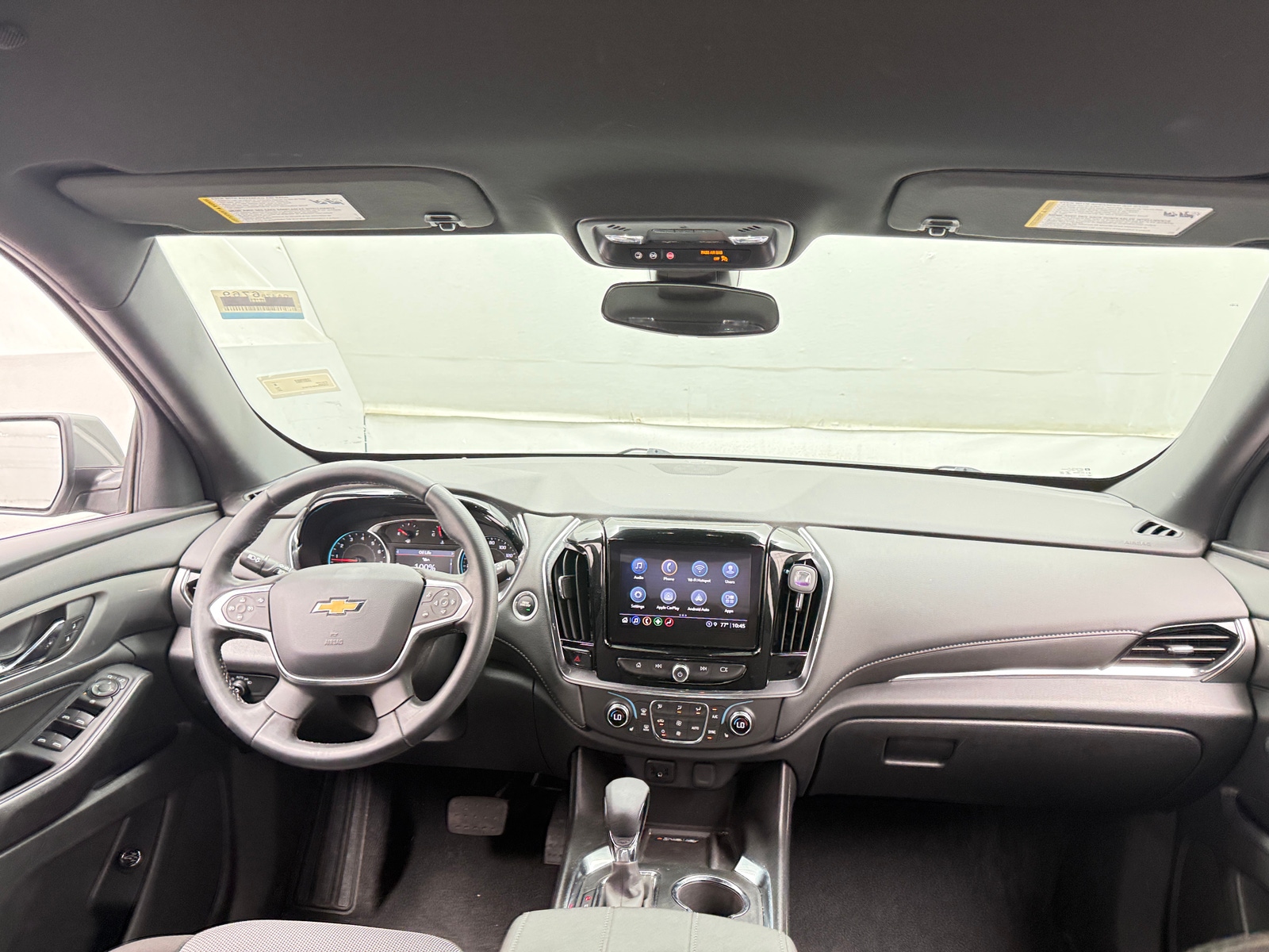 Thumbnail: 2023 Chevrolet Traverse - 3