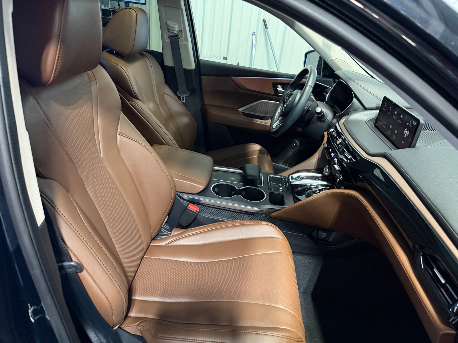 Thumbnail: 2022 Acura MDX - 2