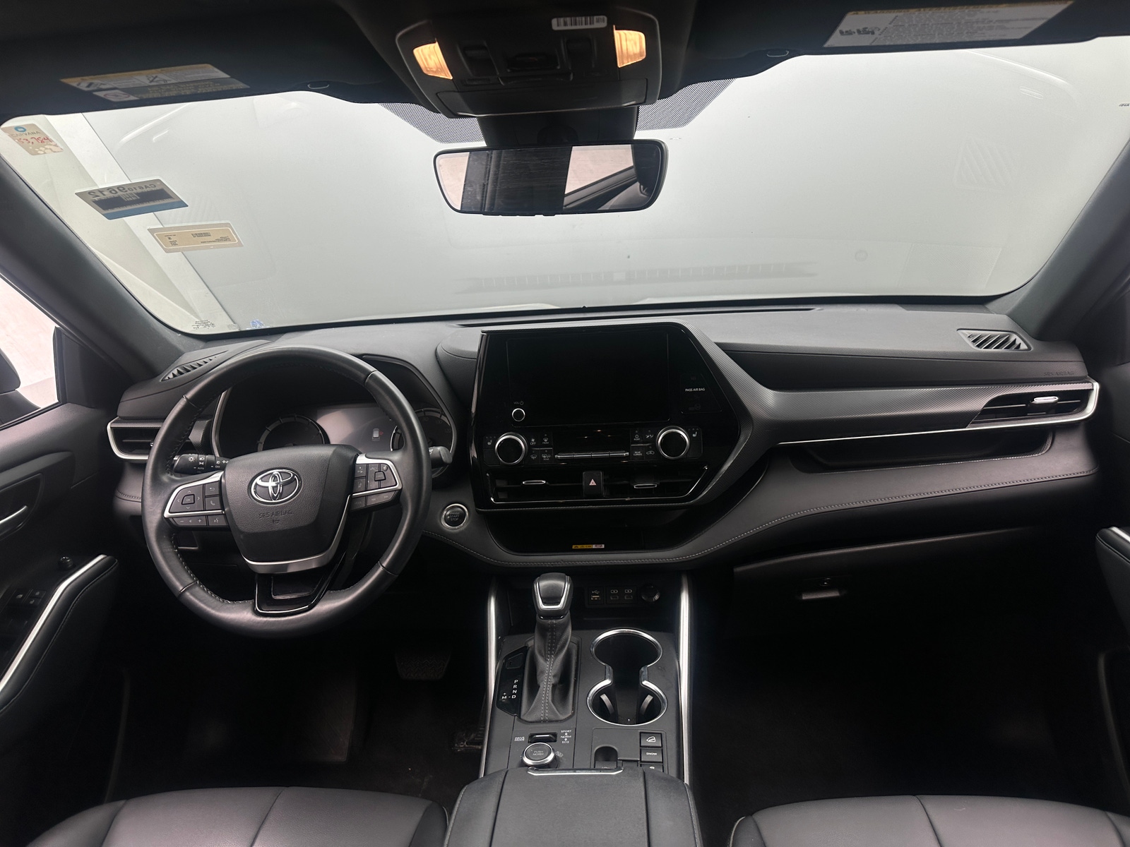 Thumbnail: 2024 Toyota Highlander - 3
