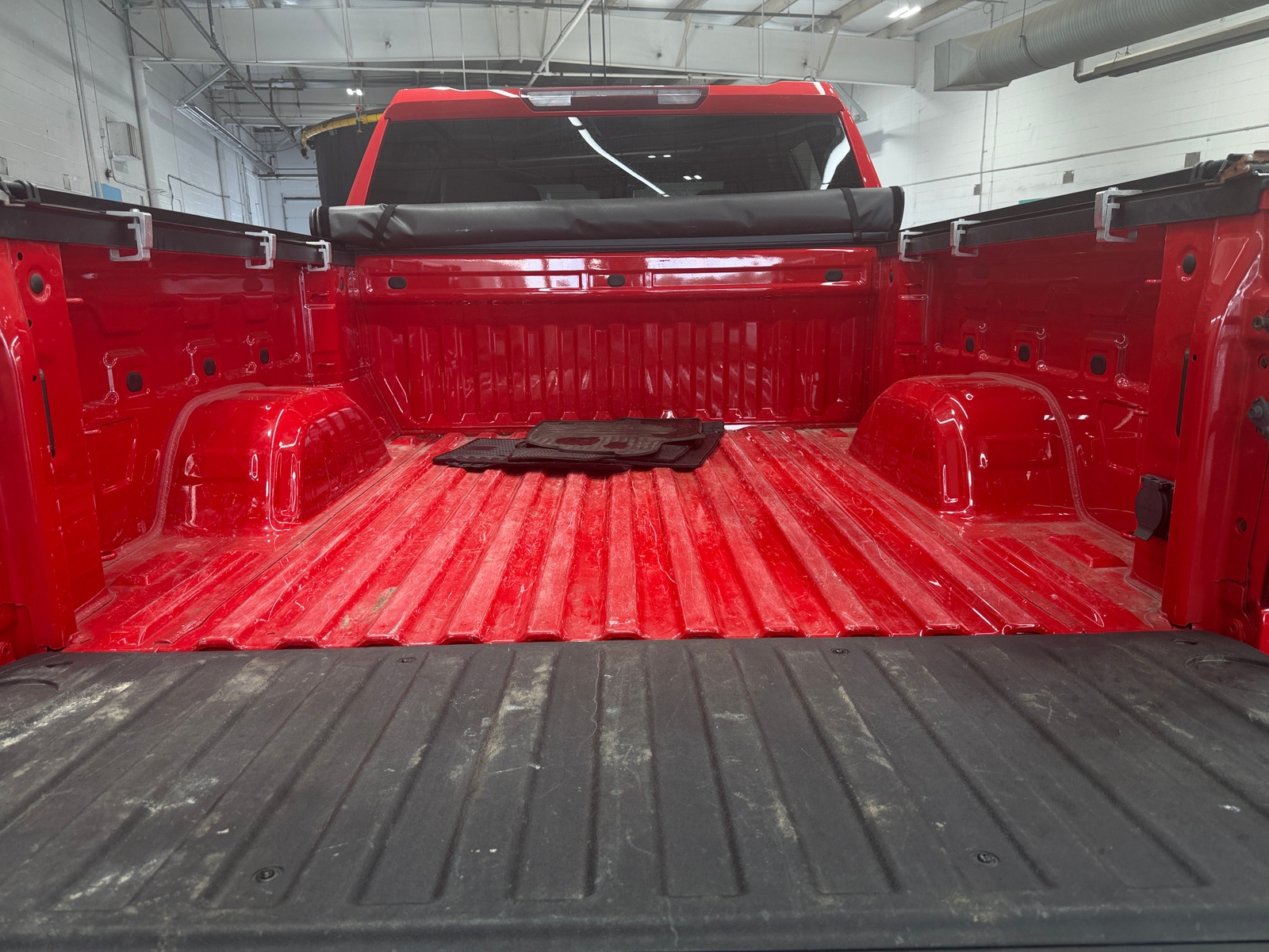 Thumbnail: 2023 Chevrolet Silverado 1500 - 7