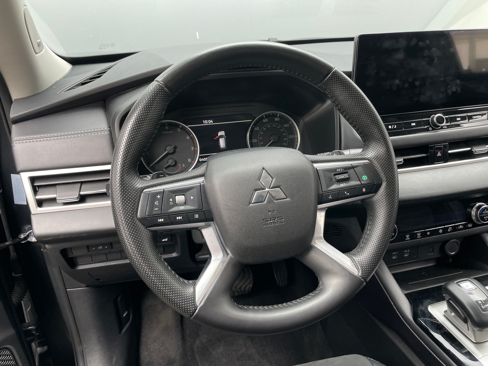 Thumbnail: 2025 Mitsubishi Outlander - 4