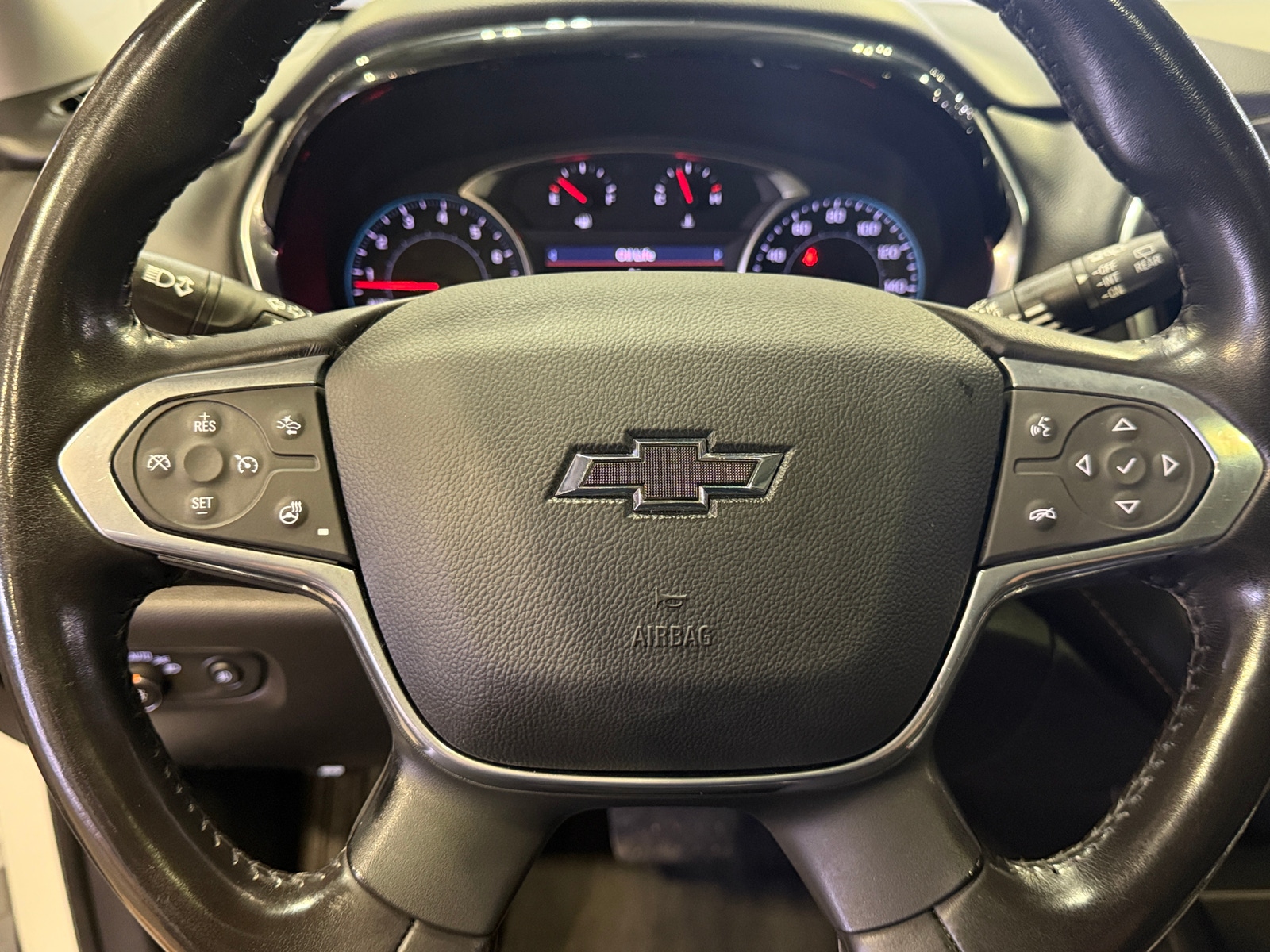 Thumbnail: 2021 Chevrolet Traverse - 4