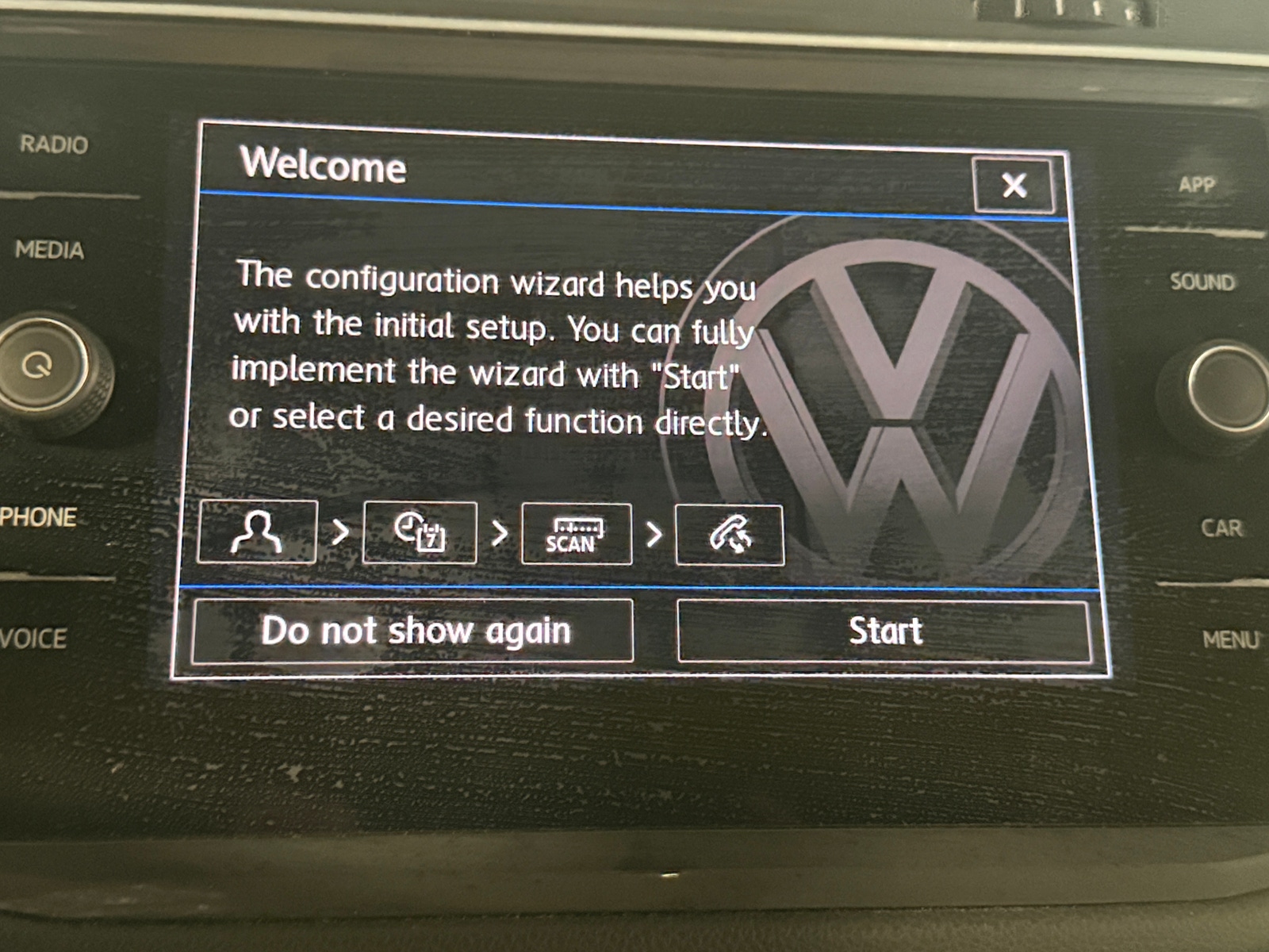 Thumbnail: 2019 Volkswagen Tiguan - 3