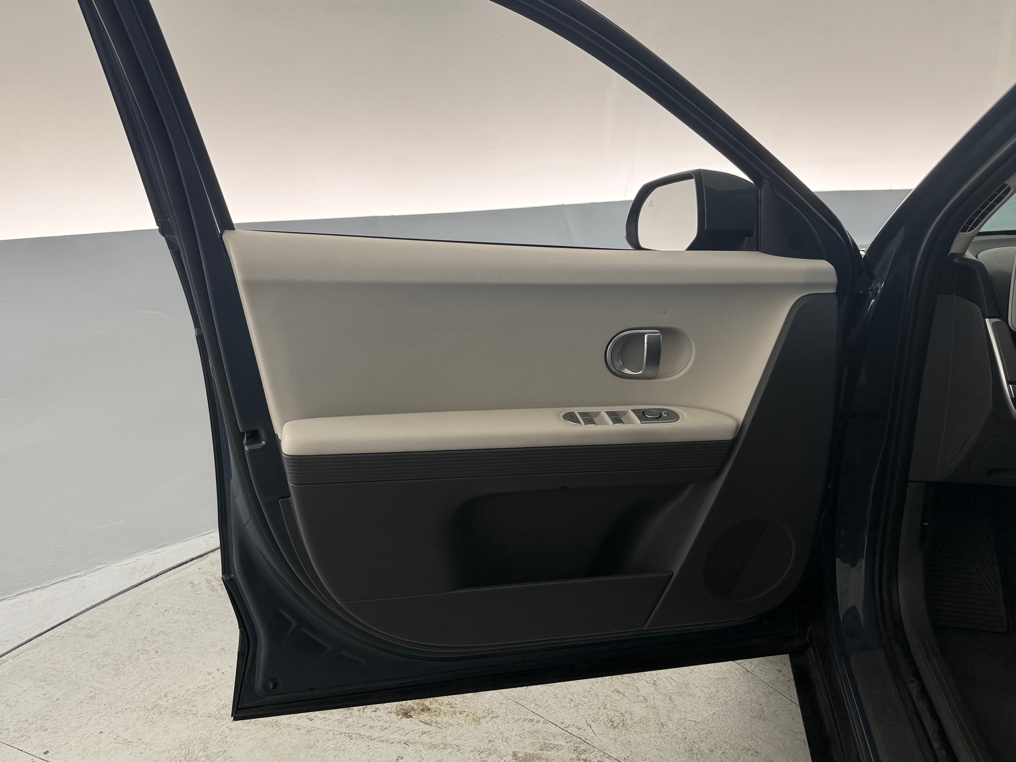 Used 2023 Hyundai IONIQ 5 SE with VIN KM8KM4AE0PU183123 for sale in Auburn, WA