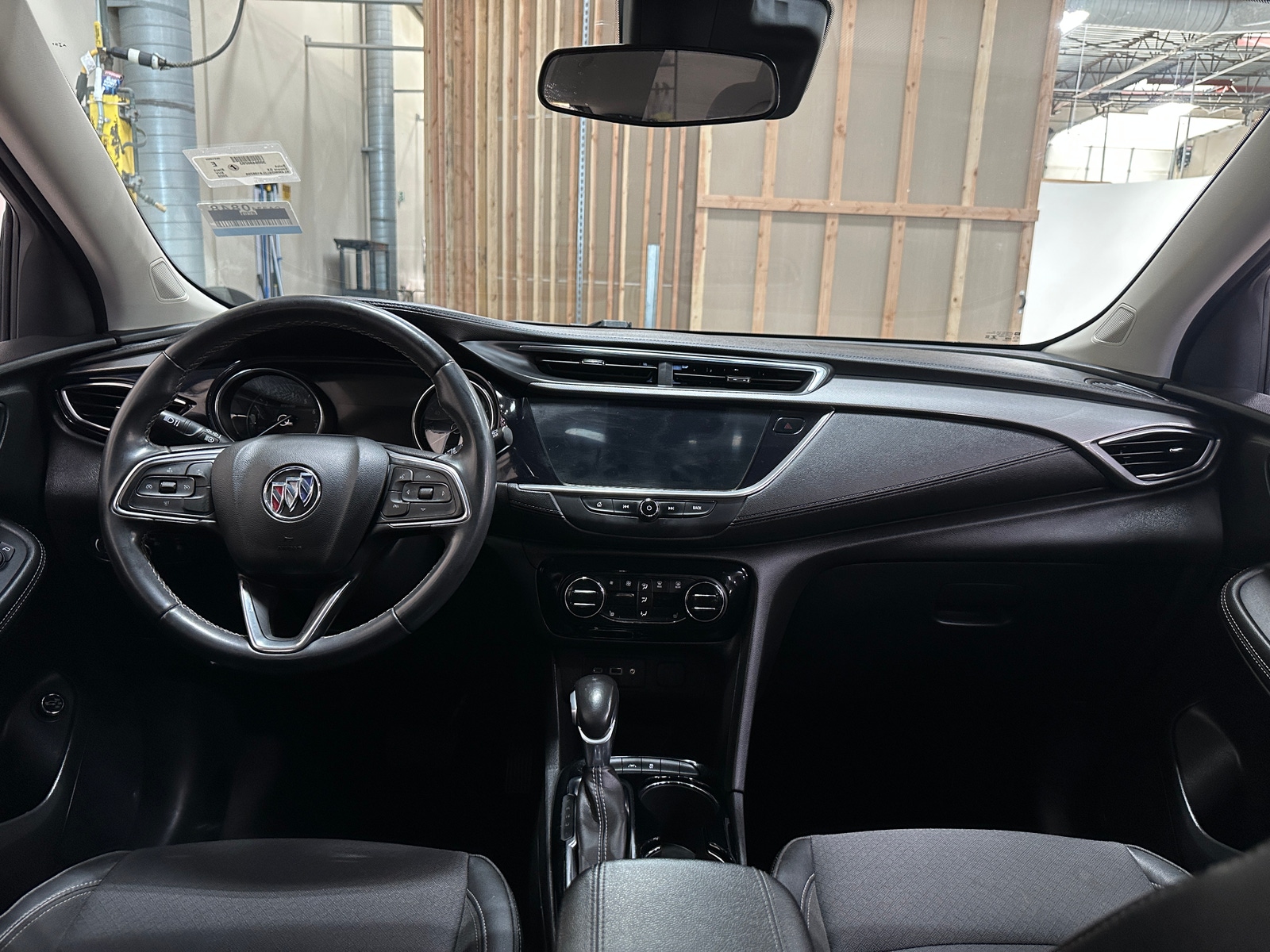 Thumbnail: 2020 Buick Encore GX - 2