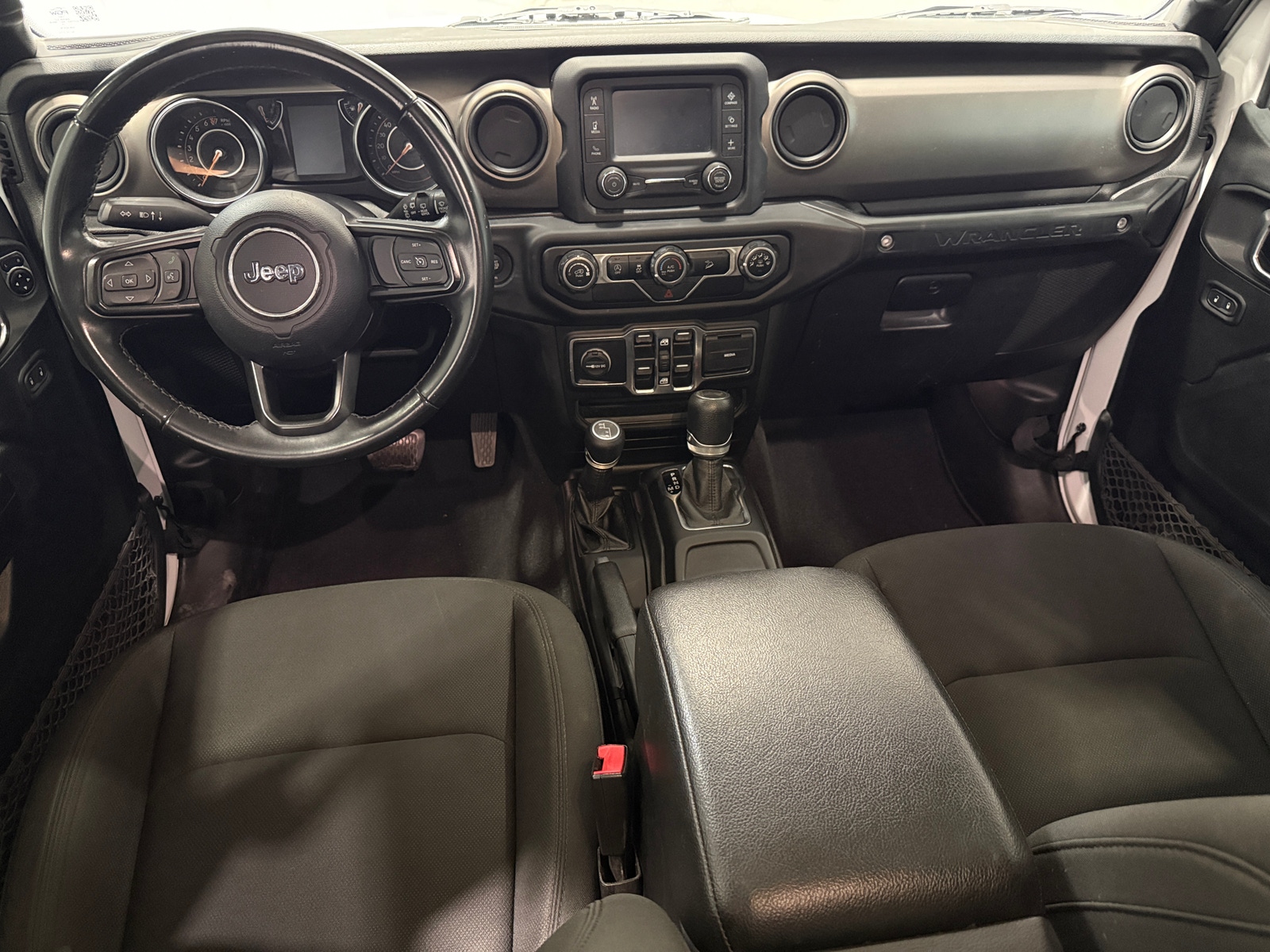 Thumbnail: 2020 Jeep Wrangler - 3