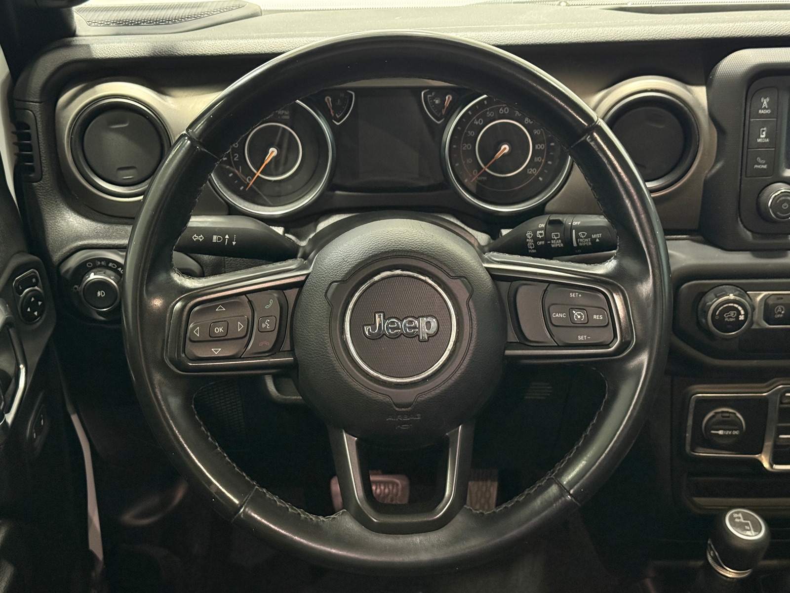 Thumbnail: 2020 Jeep Wrangler - 5
