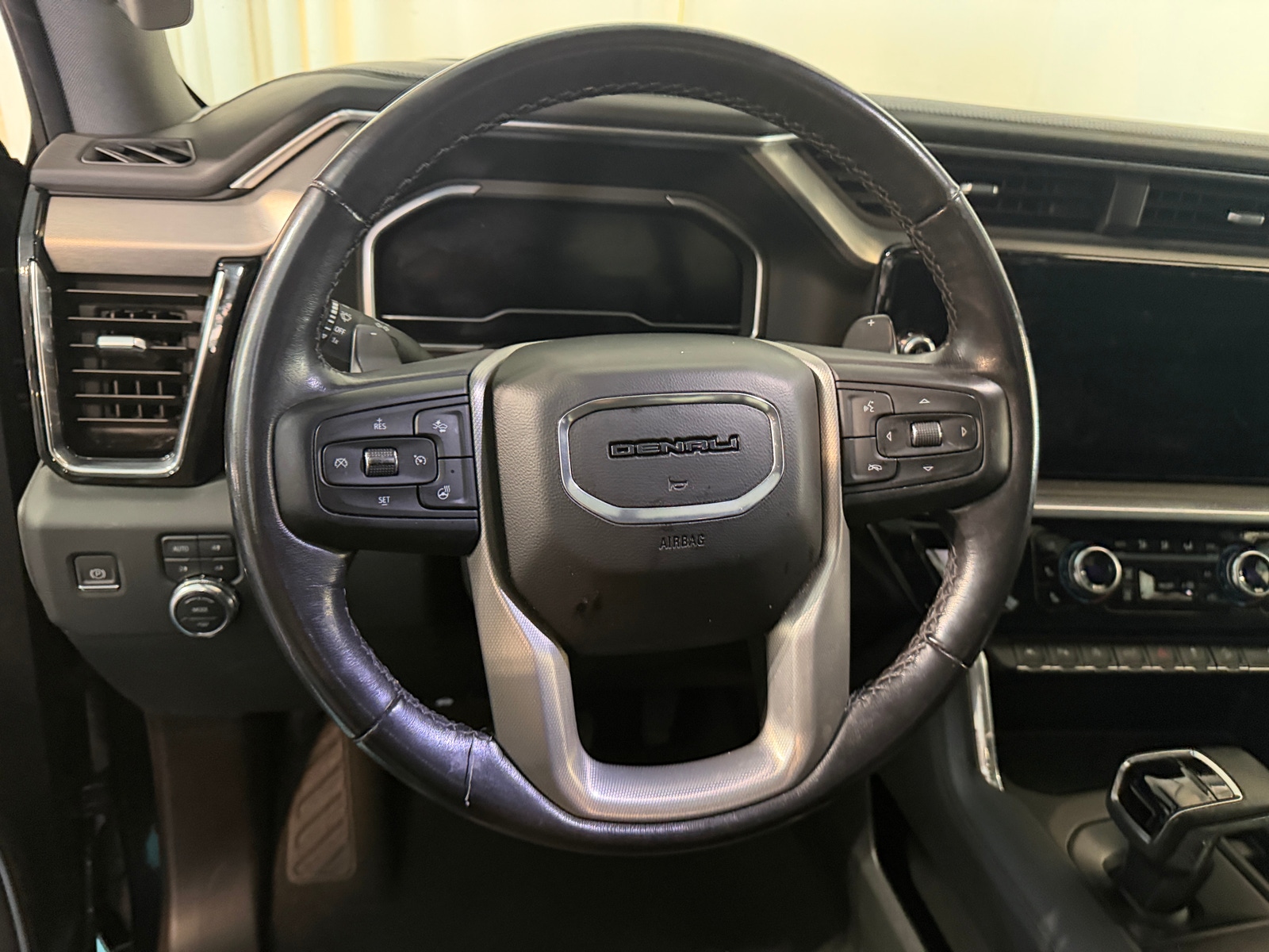 Thumbnail: 2023 GMC Sierra 1500 - 4