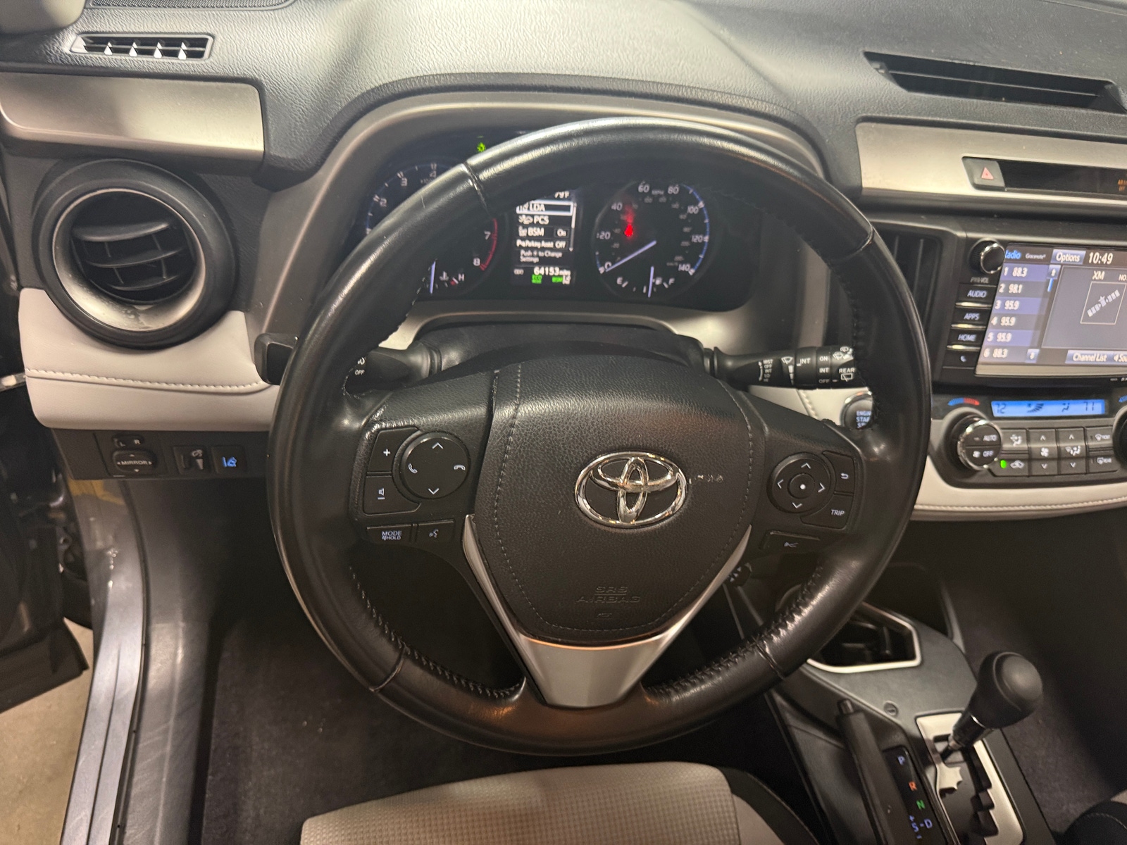 Thumbnail: 2018 Toyota RAV4 - 5