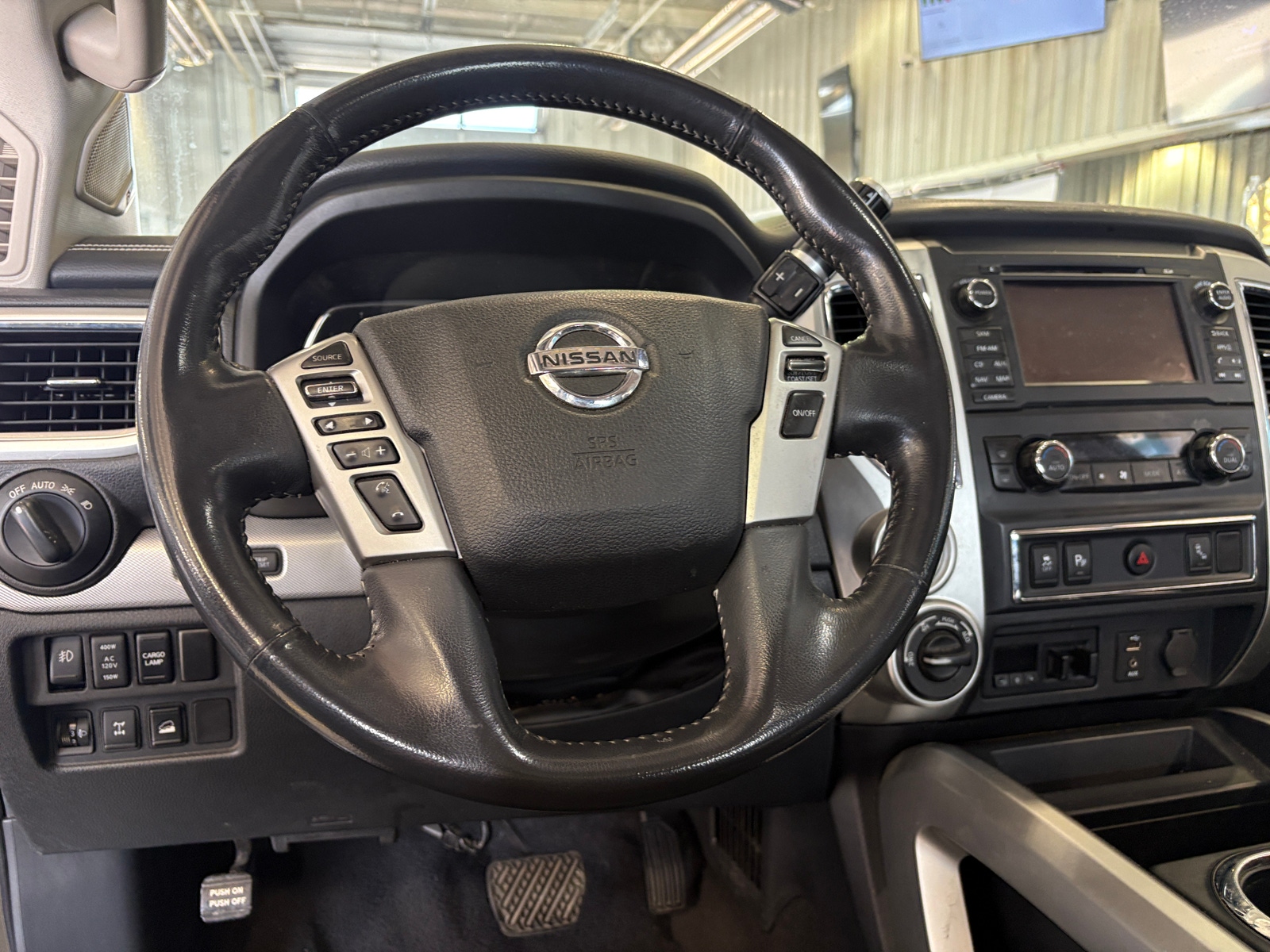 Thumbnail: 2017 Nissan Titan - 5