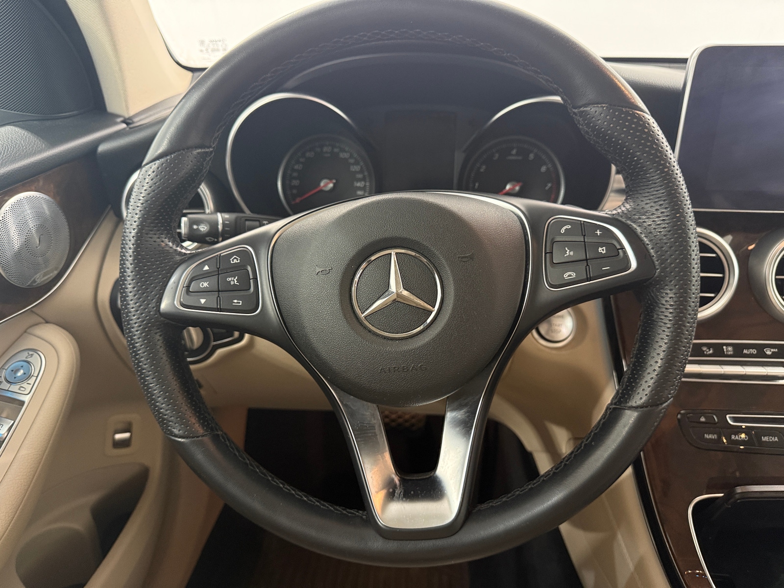 Thumbnail: 2019 Mercedes-Benz GLC - 4