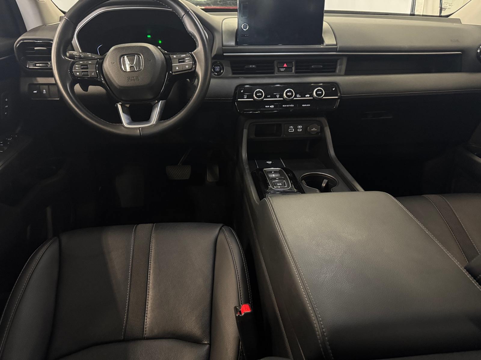 Thumbnail: 2023 Honda Pilot - 2