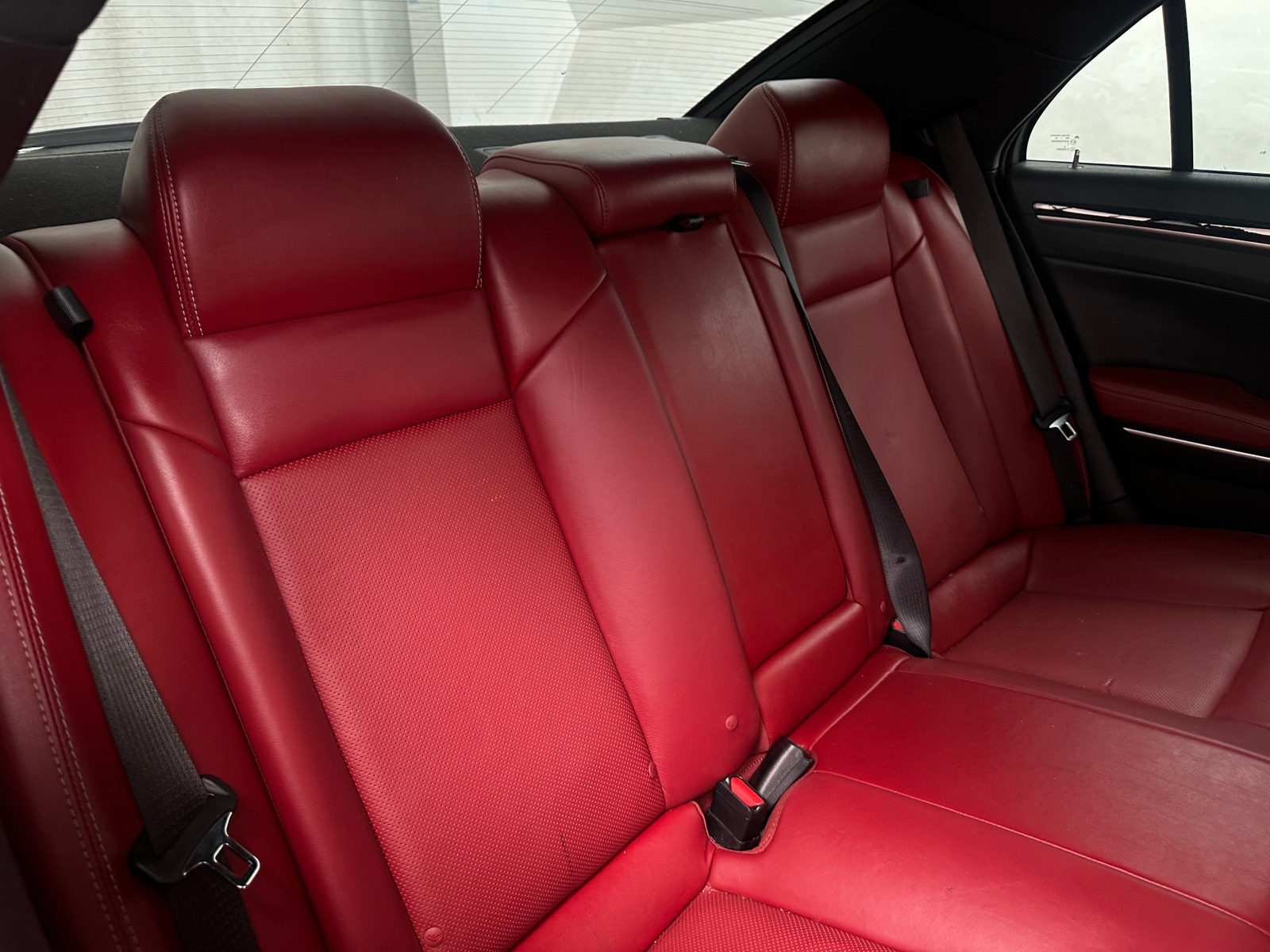 Thumbnail: 2021 Chrysler 300 - 5