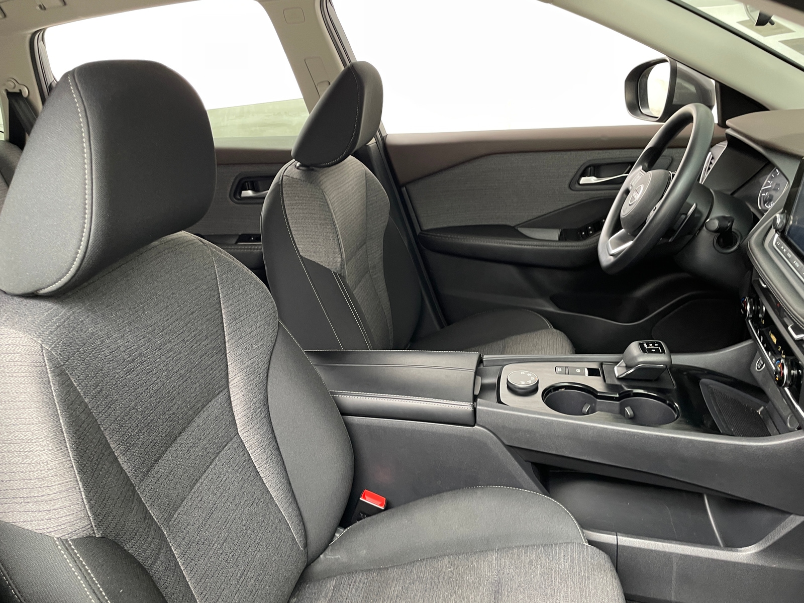 Thumbnail: 2023 Nissan Rogue - 2