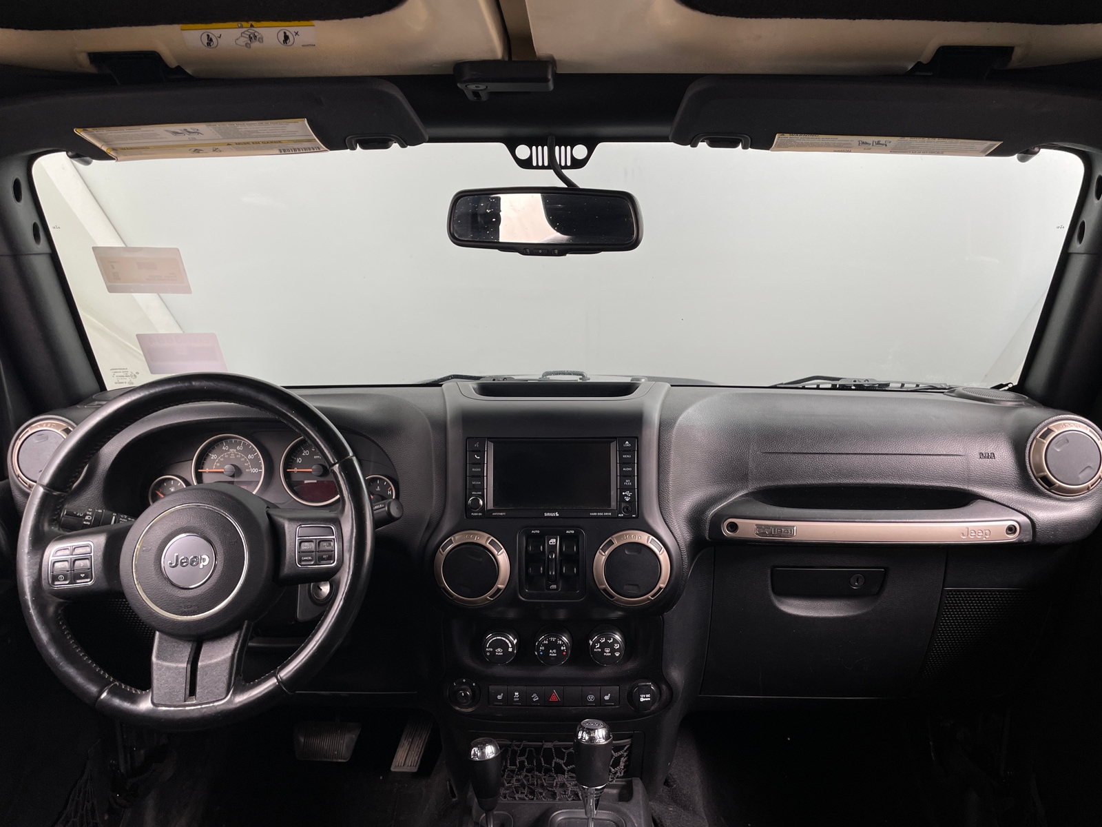 Thumbnail: 2017 Jeep Wrangler - 3