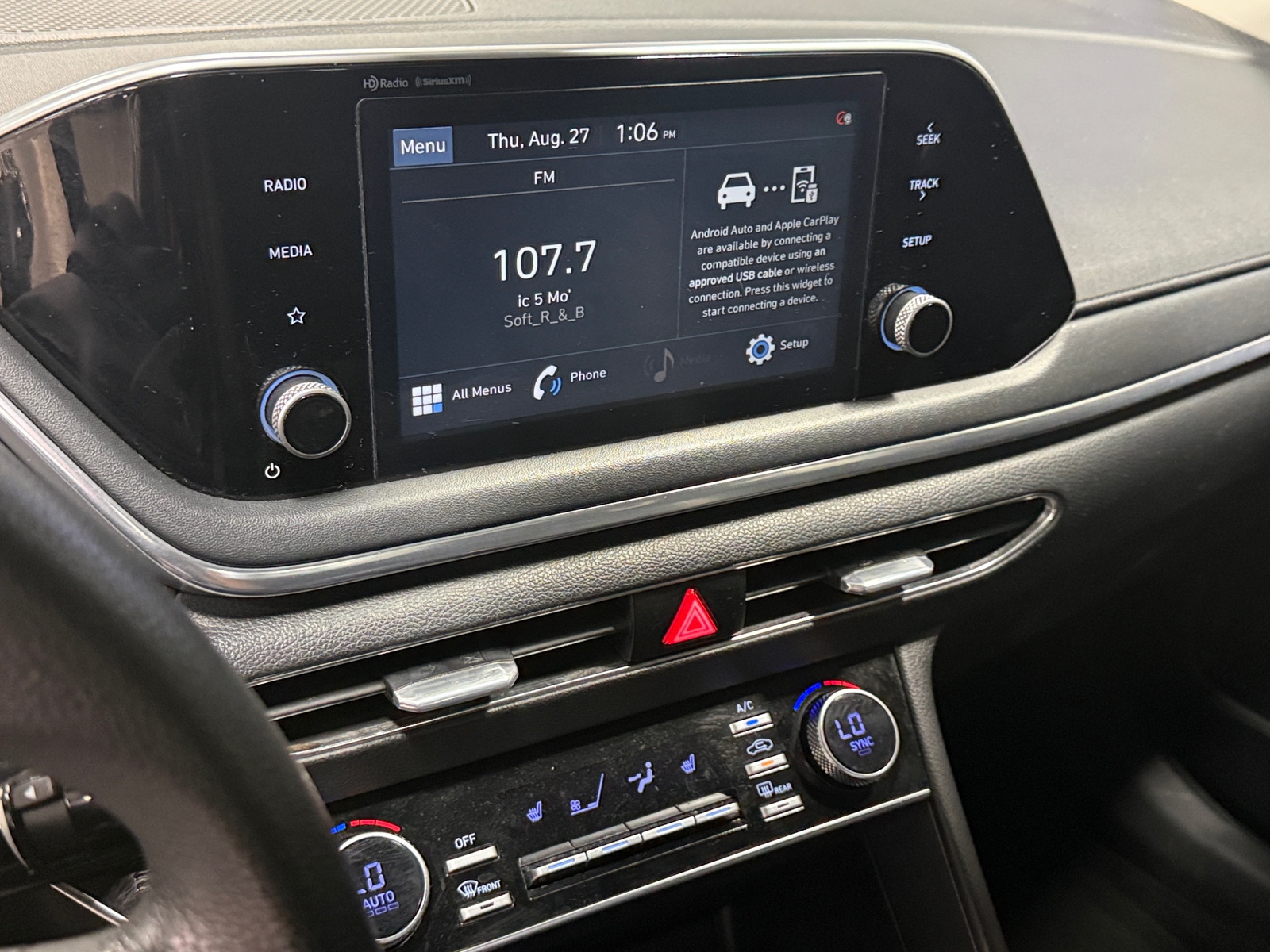 Thumbnail: 2021 Hyundai Sonata - 4