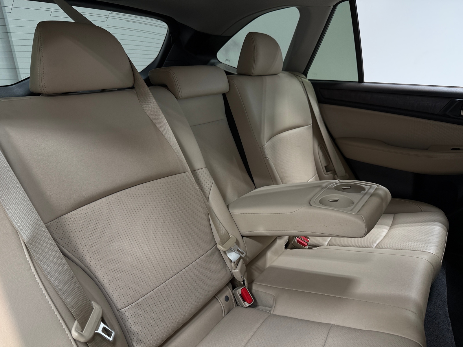Thumbnail: 2015 Subaru Outback - 5