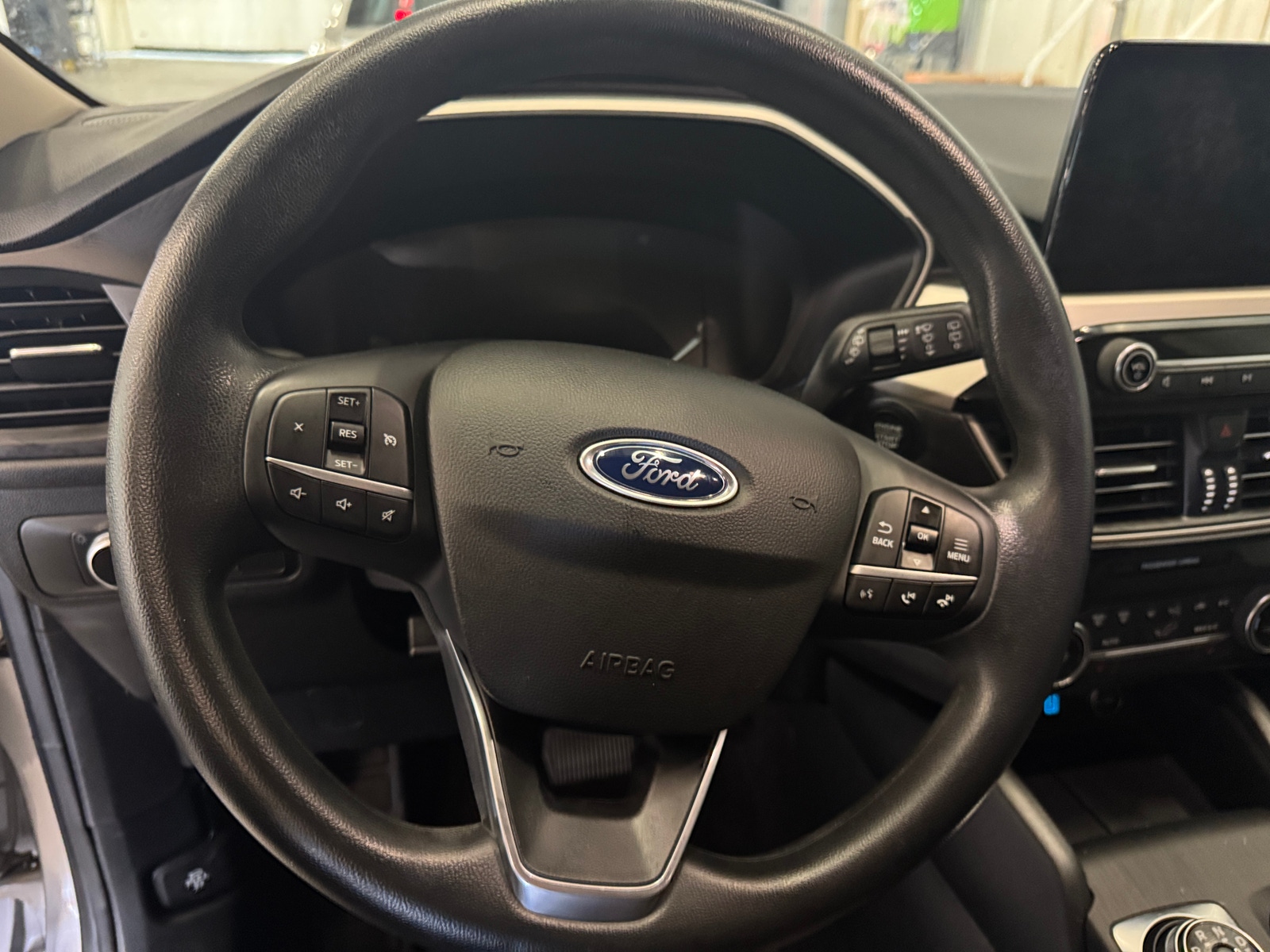 Thumbnail: 2020 Ford Escape - 5
