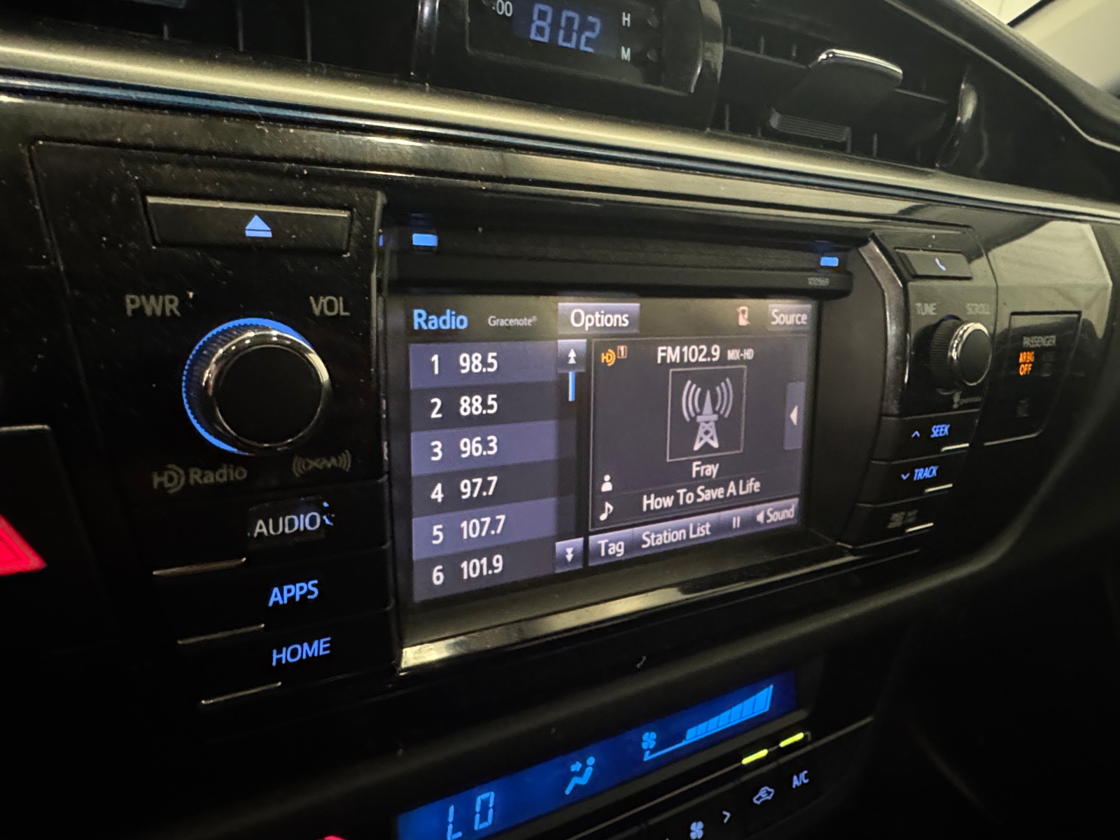 Thumbnail: 2016 Toyota Corolla - 4
