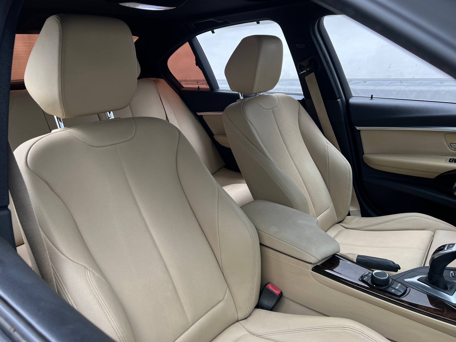 Thumbnail: 2017 BMW 3 Series - 2