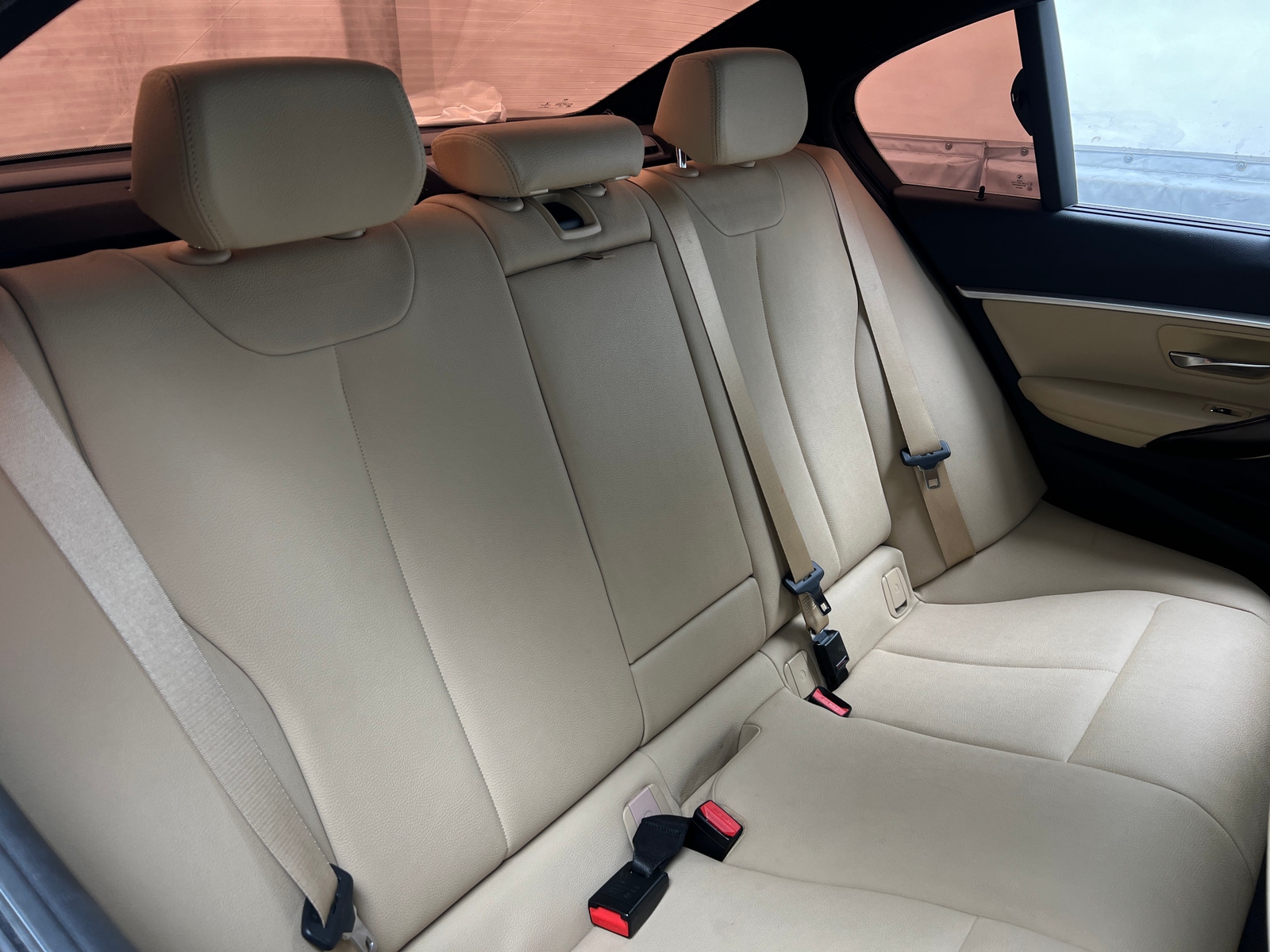 Thumbnail: 2017 BMW 3 Series - 6
