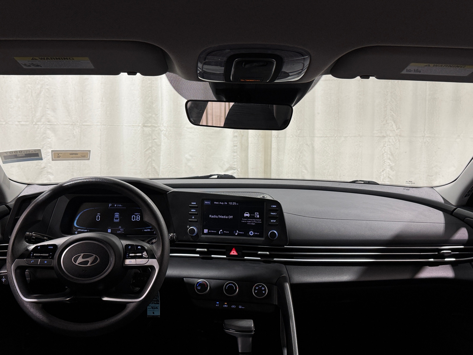 Thumbnail: 2024 Hyundai Elantra - 3