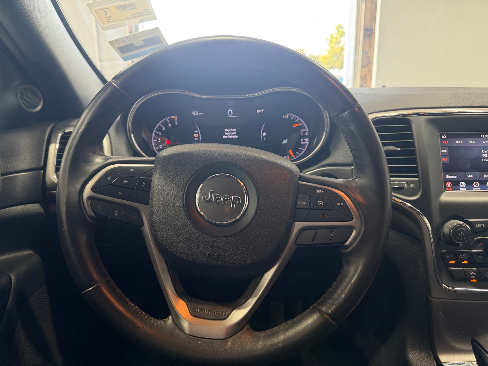 Thumbnail: 2018 Jeep Grand Cherokee - 5