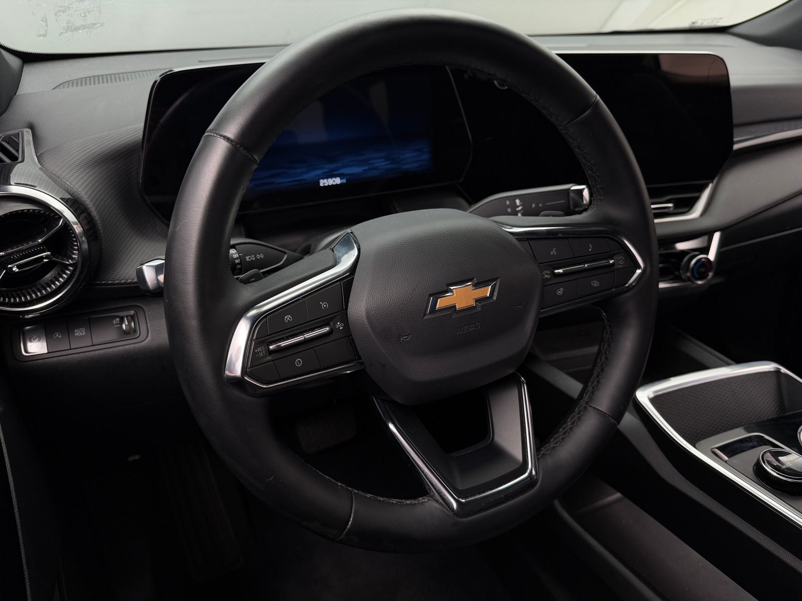 Thumbnail: 2026 Chevrolet Equinox - 5