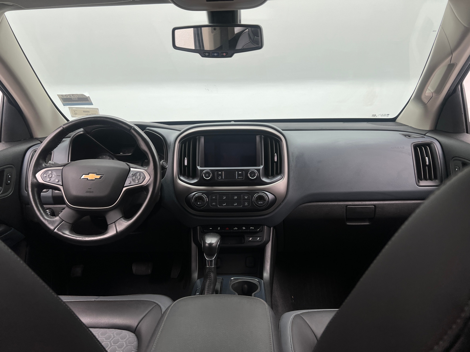 Thumbnail: 2022 Chevrolet Colorado - 2