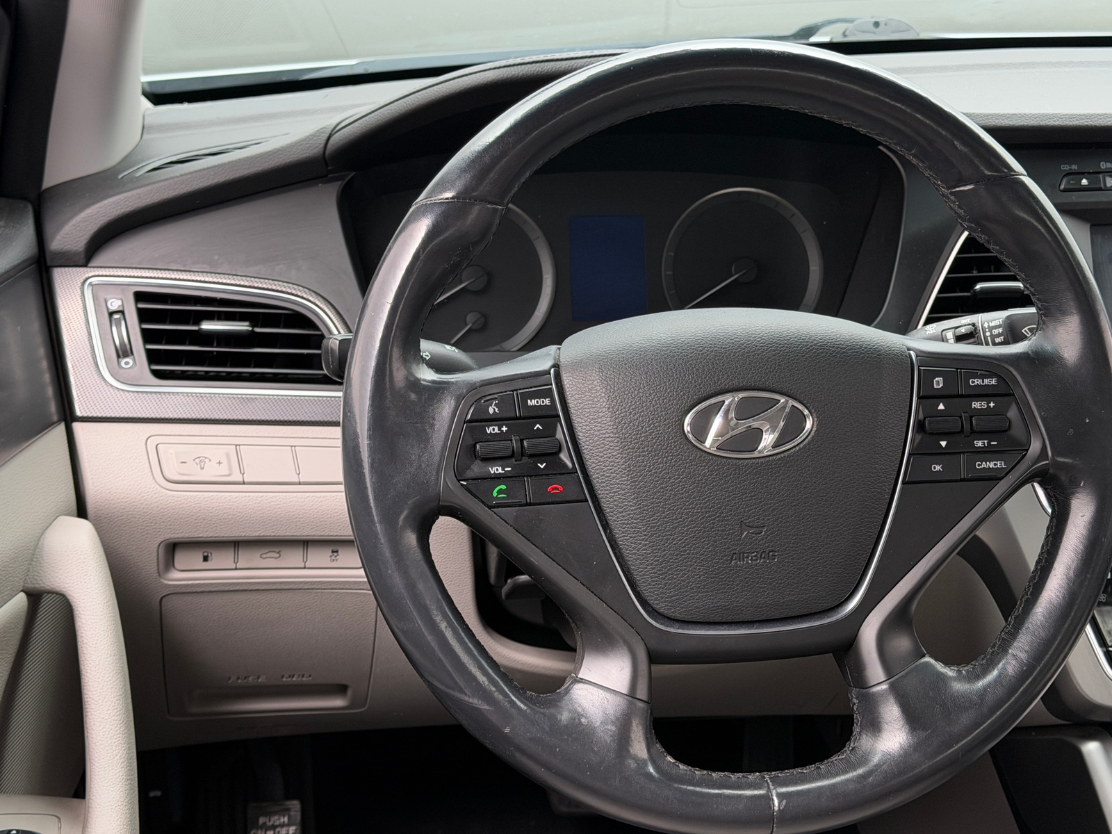 Thumbnail: 2017 Hyundai Sonata - 5