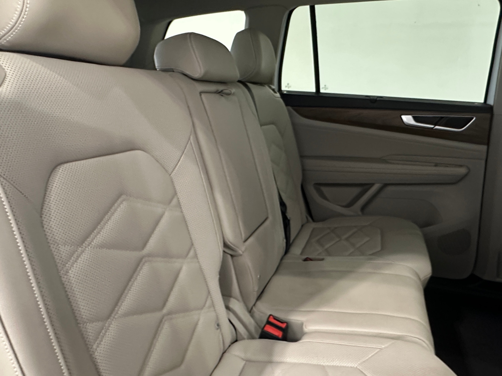 Thumbnail: 2026 Volkswagen Atlas - 5