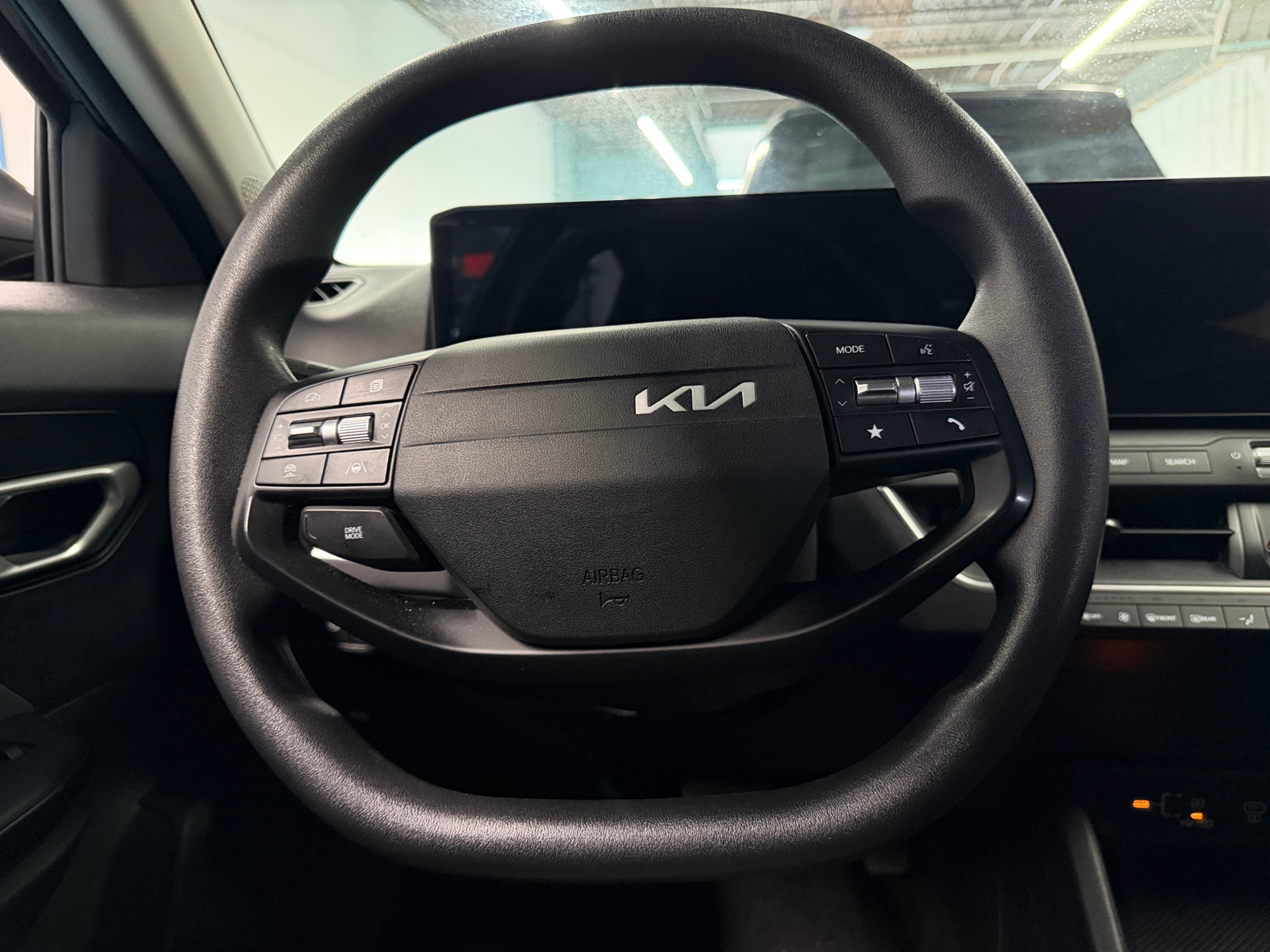 Thumbnail: 2025 Kia K4 - 5