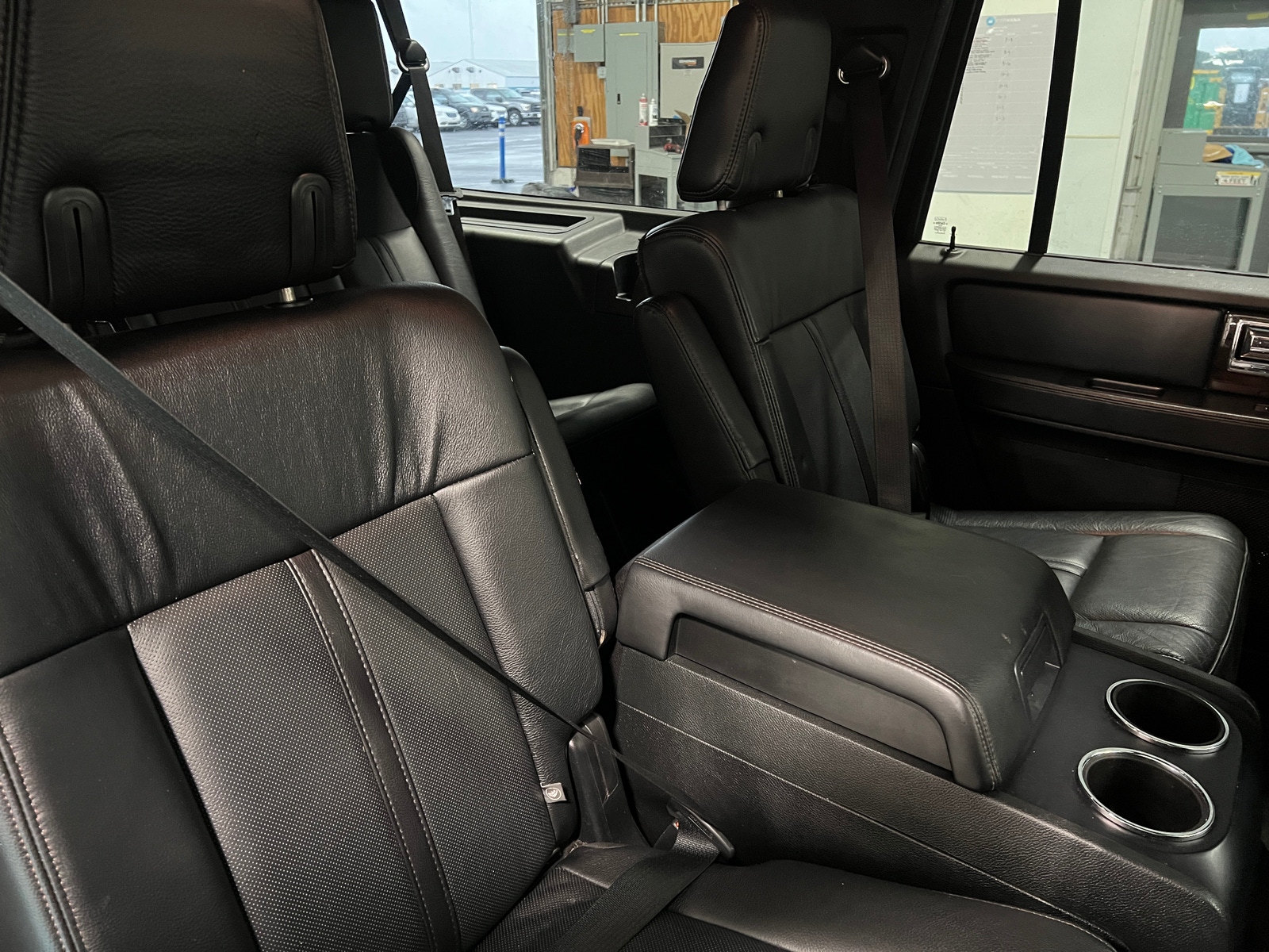 Thumbnail: 2017 Lincoln Navigator L - 5